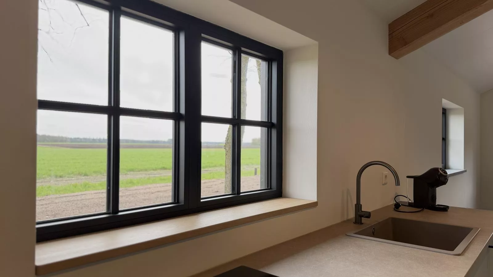 Guesthouse het Koetshuis - Uitzicht zomer