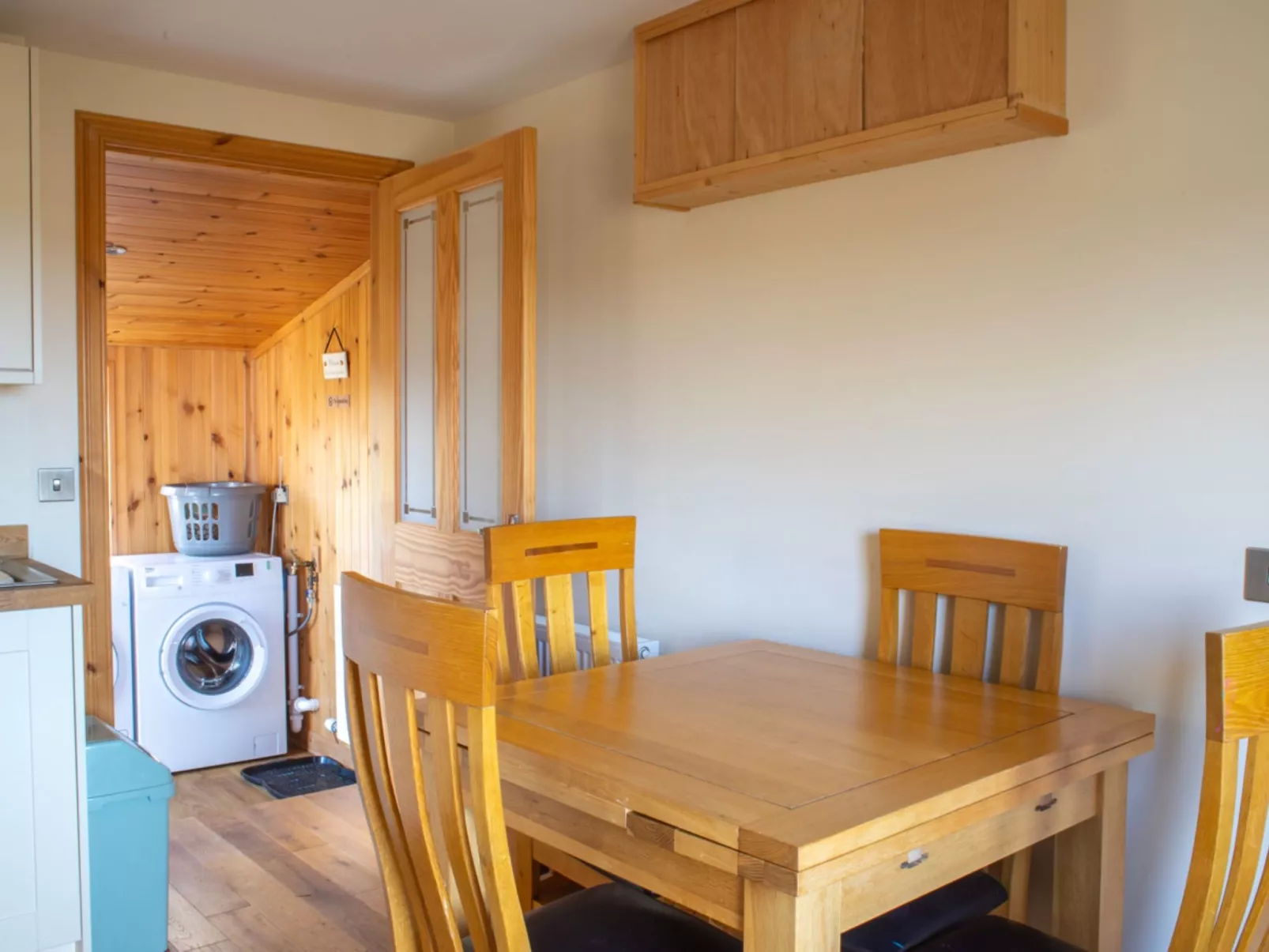 Ben Edra Croft - Binnen