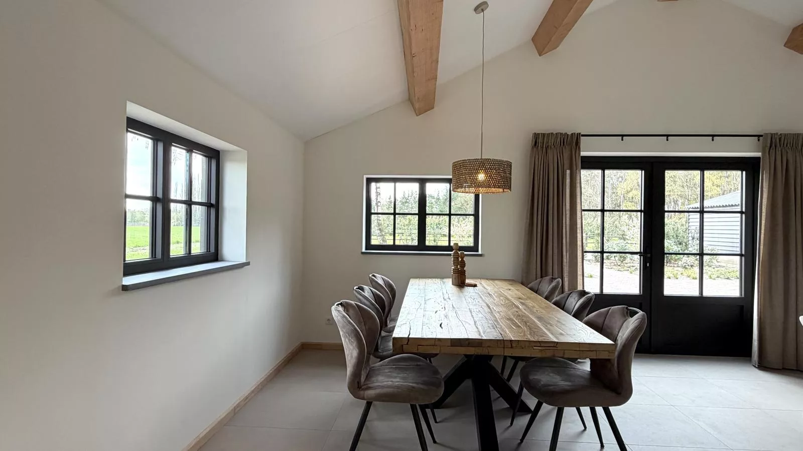 Guesthouse het Koetshuis - Eetkamer