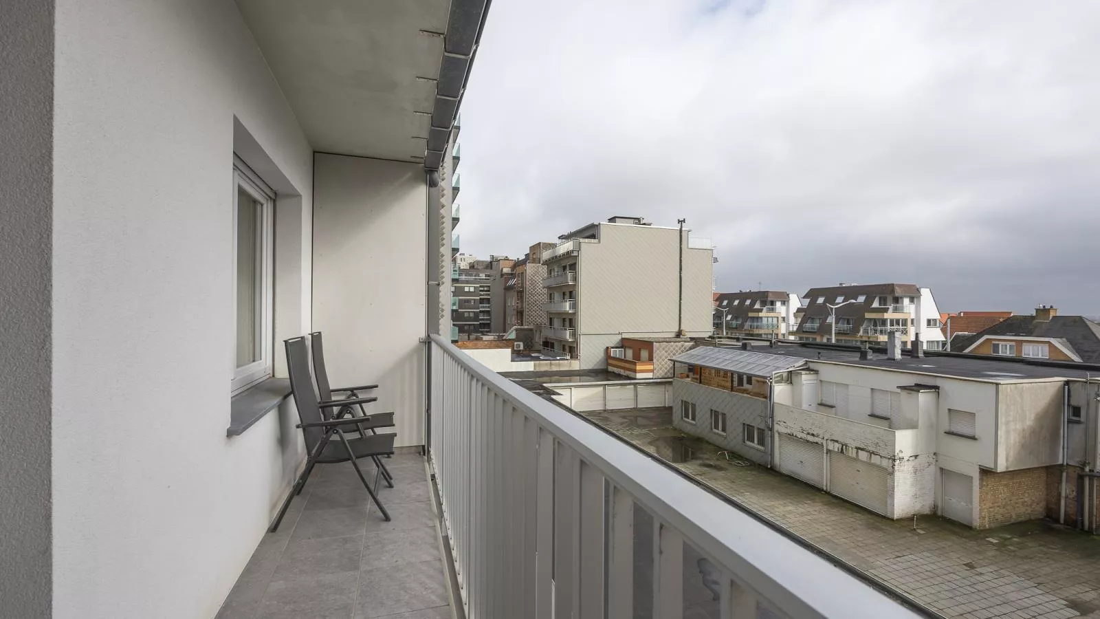 Bel Air - 0201  box 15 - Terrasbalkon