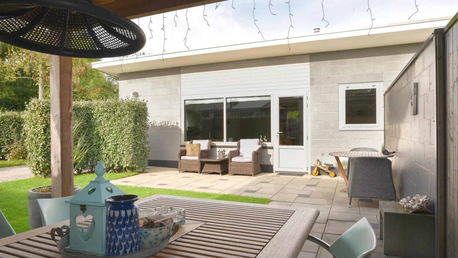 Beach House Banjaard - Tuinen zomer