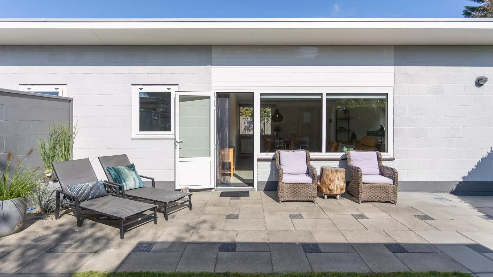 De Zeeuwse Patrijs - Buitenkant zomer