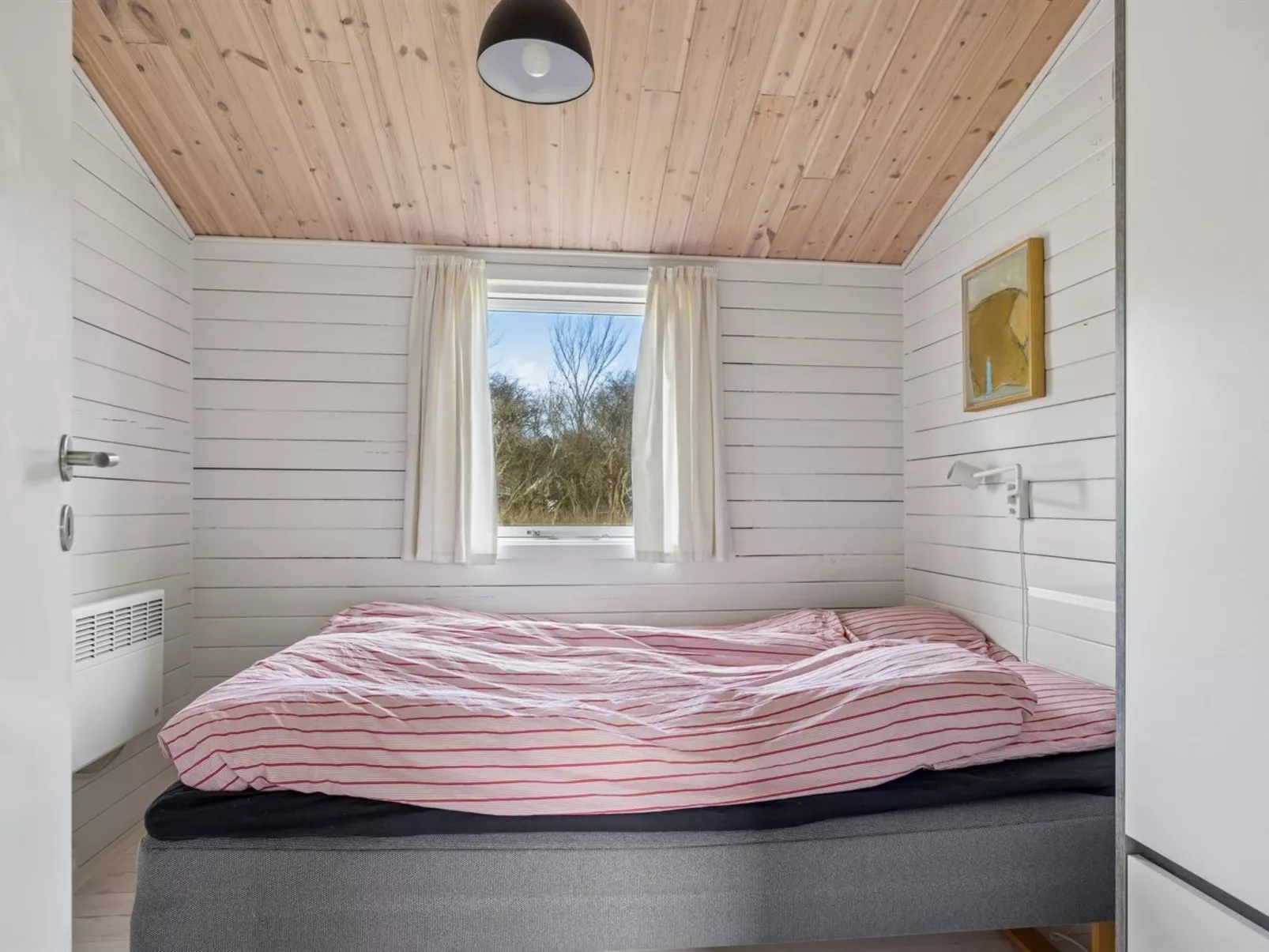 "Thorsten" - 500m from the sea - Binnen