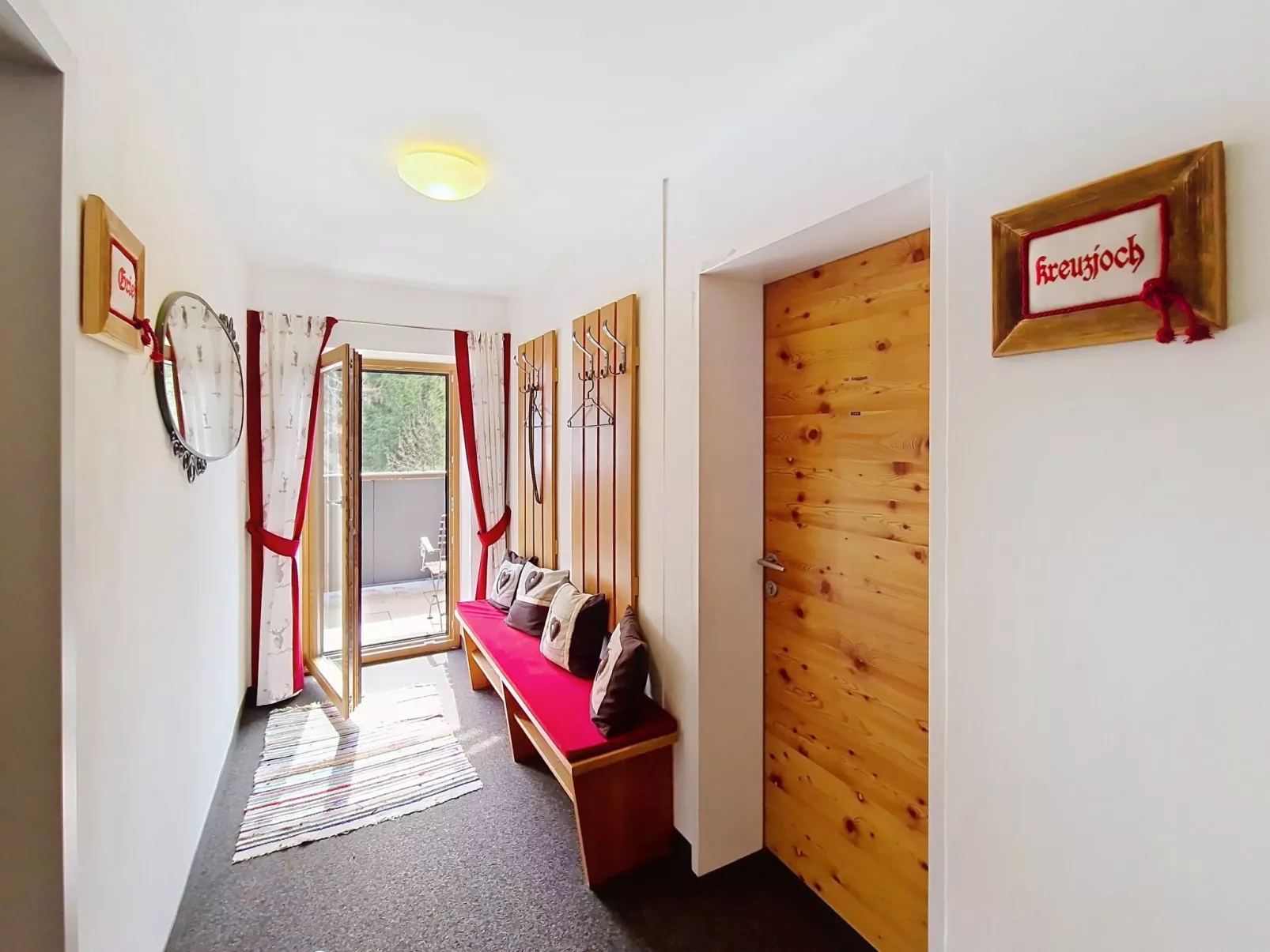 Naviser Hütte - Binnen