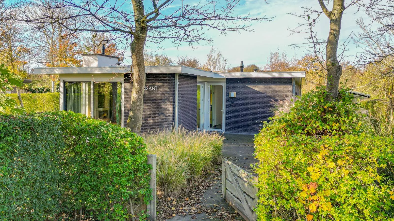 Zwaluw aan Zee - Buitenkant zomer