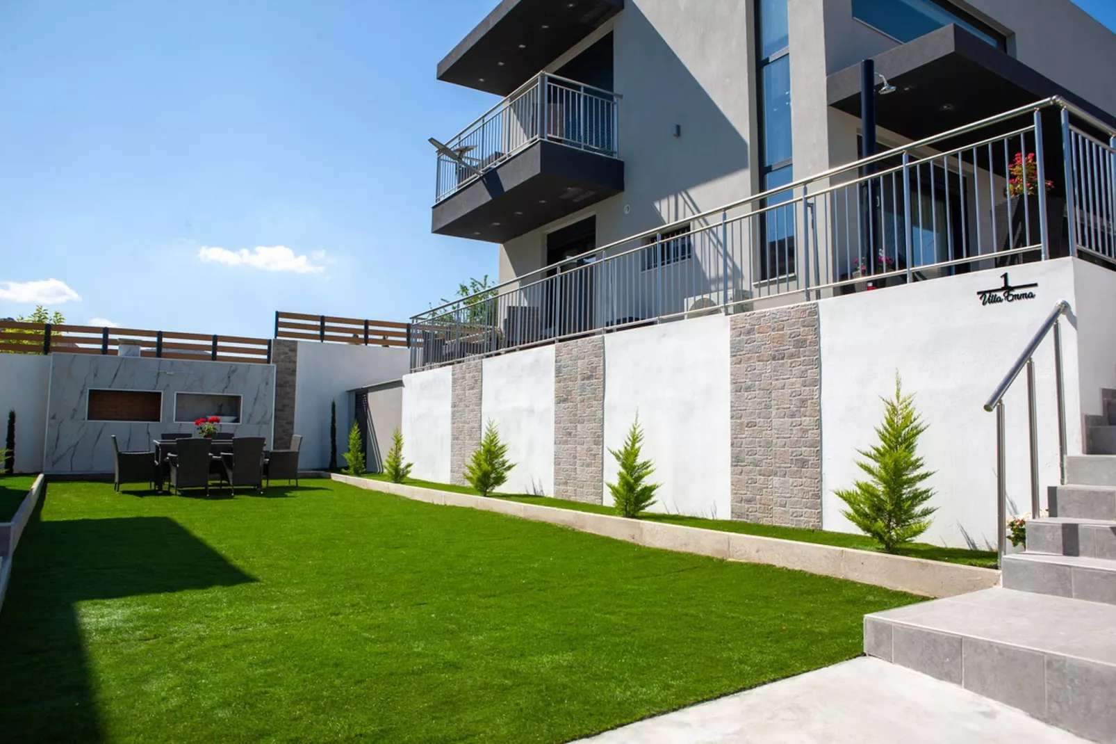 Villas Emma Peris - Tuinen zomer