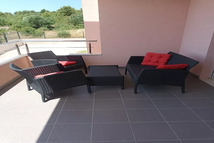 Holiday Home Gabi - Three Bedroom Holiday Home with Terrace and Swimming pool - Terrasbalkon