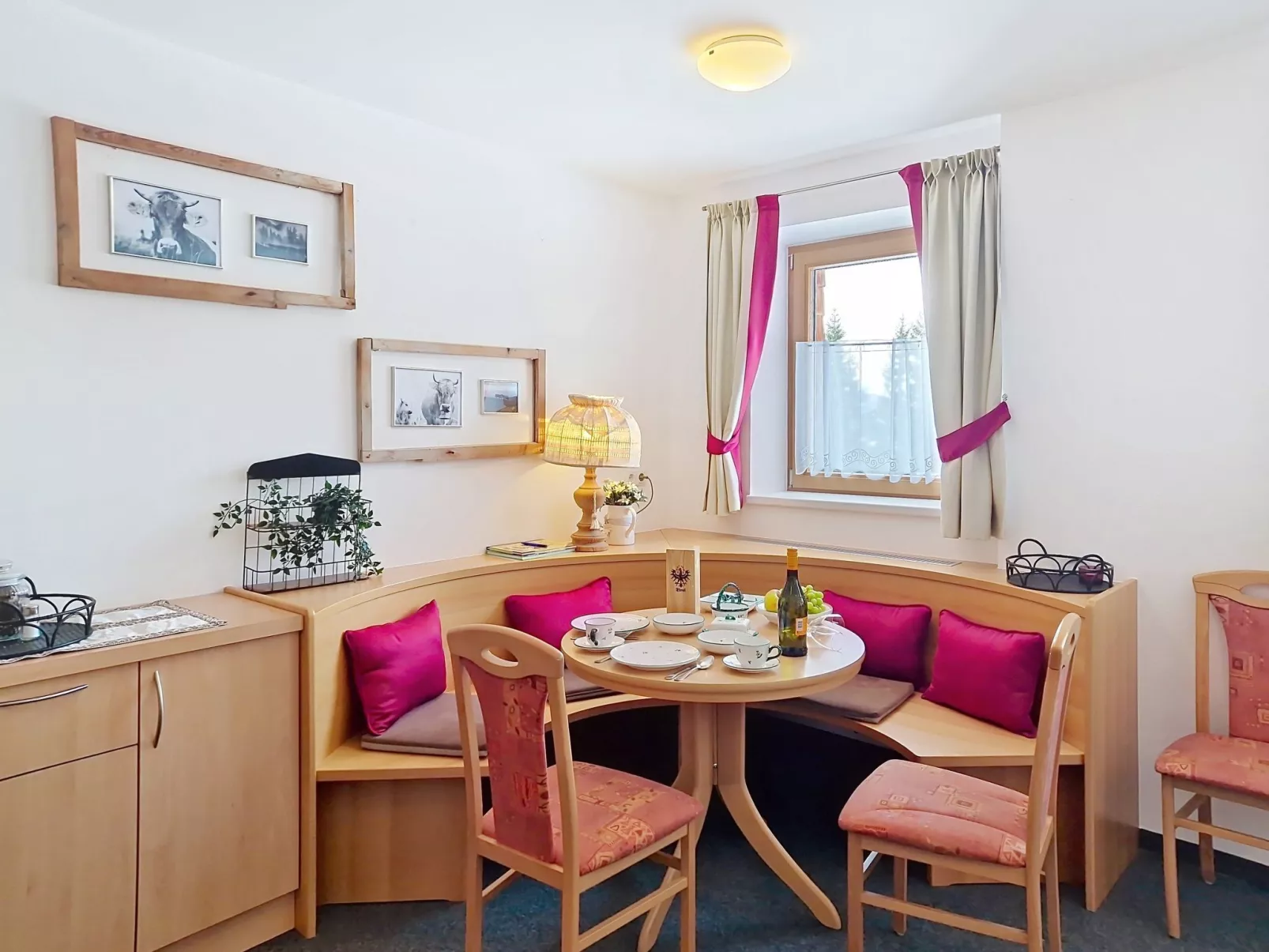 Naviser Hütte - Binnen