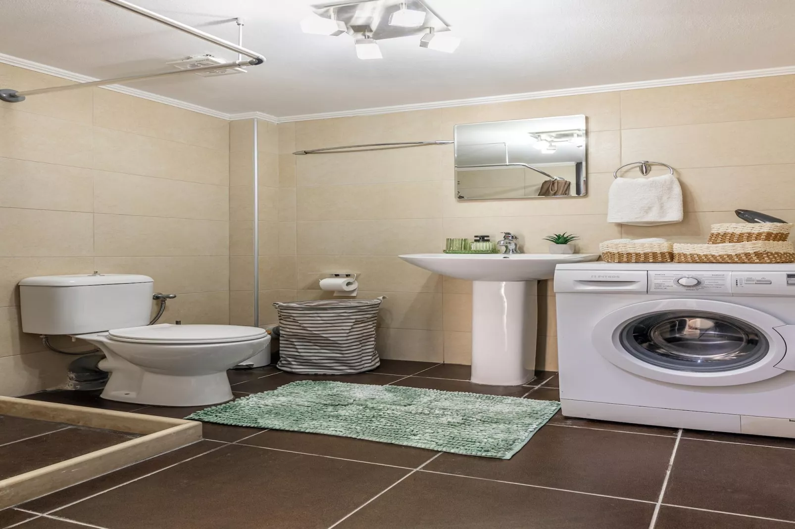 Sea View Villa Emmanuela - Badkamer