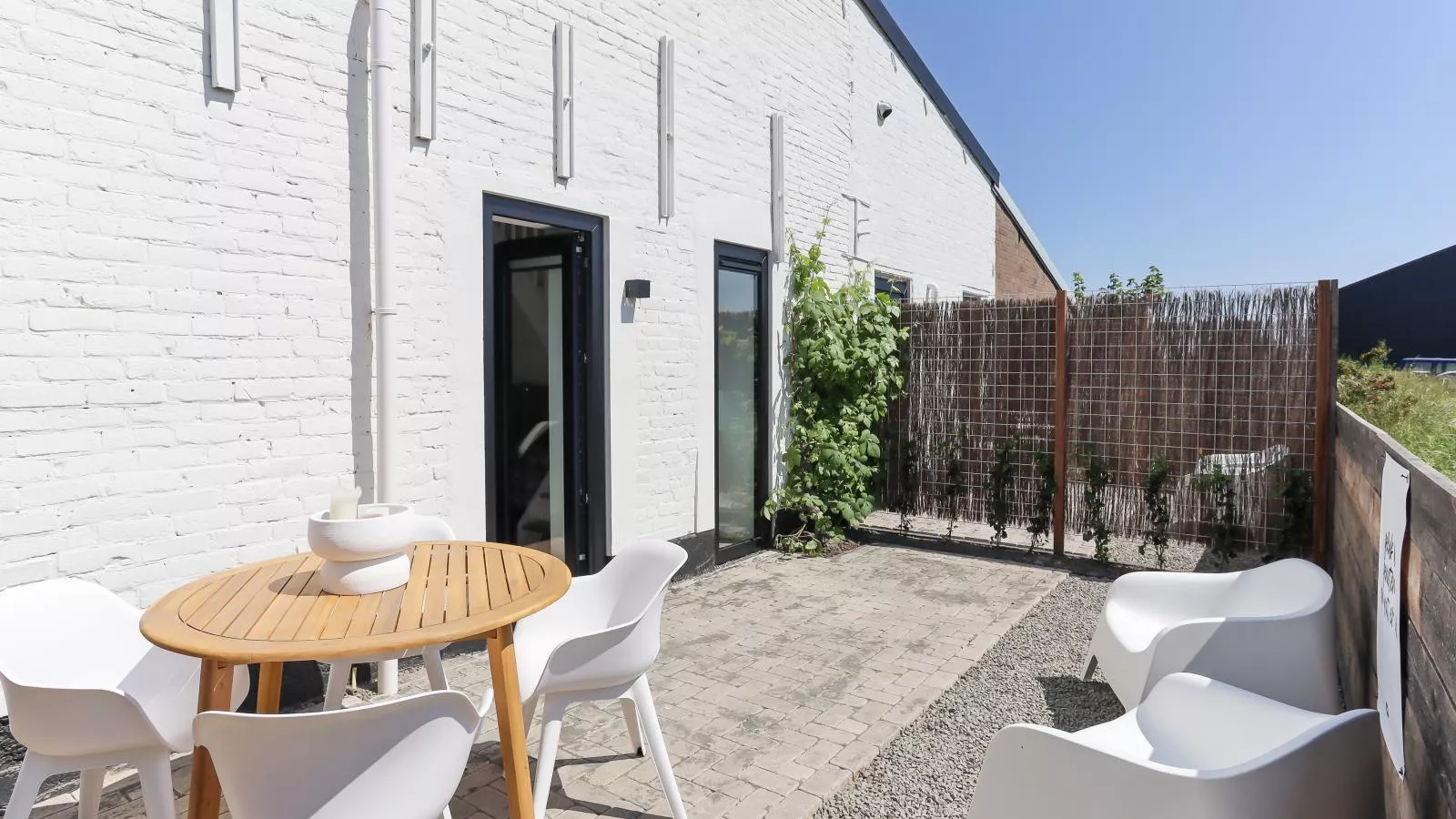 Het Zilte Nest - Tuinen zomer