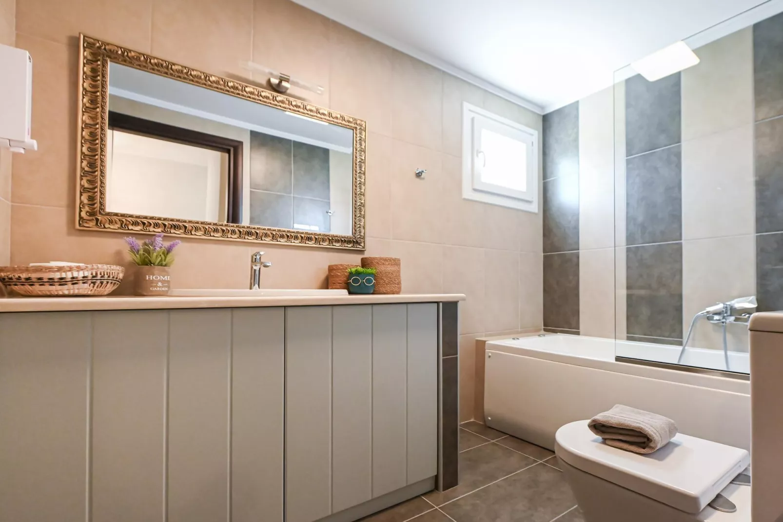 Seaview Villa Marije - Badkamer