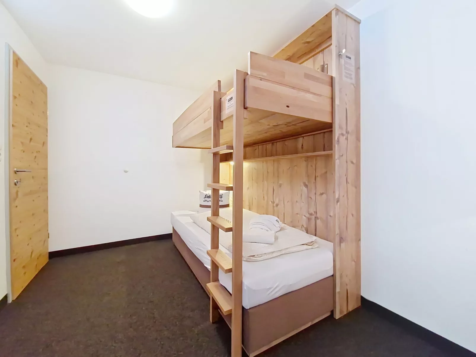 Naviser Hütte - Binnen