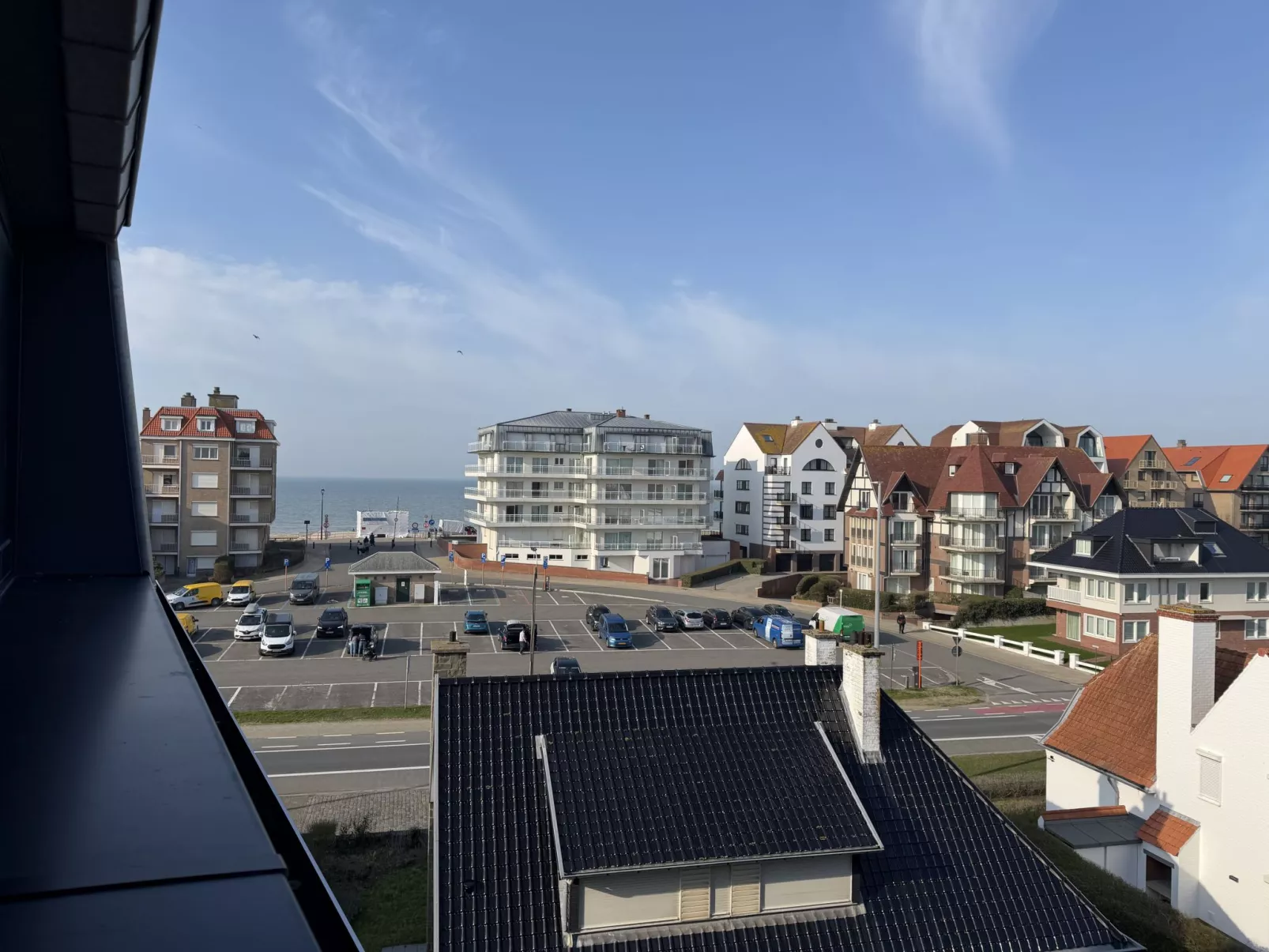 Soley with parking - Buiten
