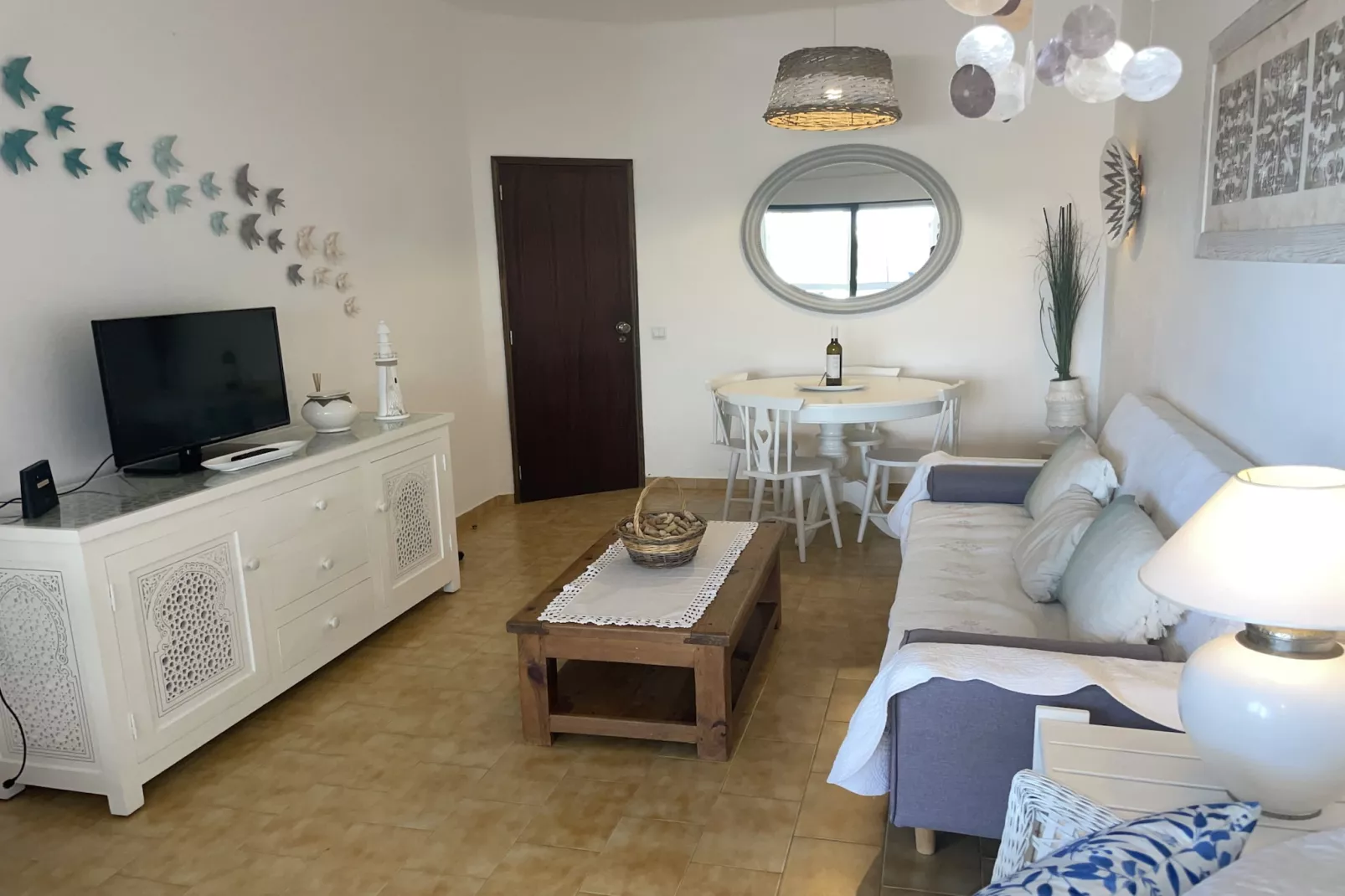 Casa Bacalhau (apartment near Benagil Beach) - Woonkamer