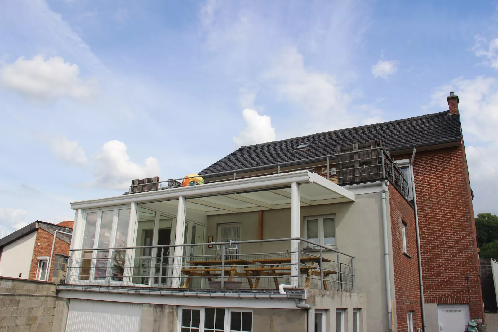 Heers Beneden - Buitenkant zomer