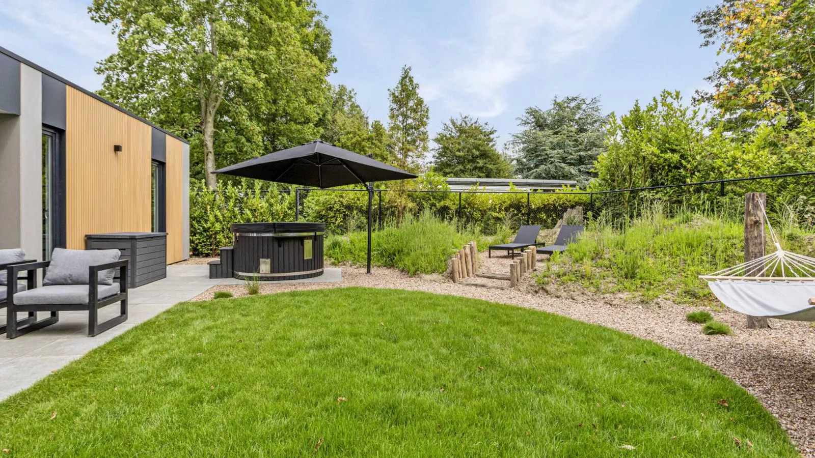 Het Duinnest - Tuinen zomer