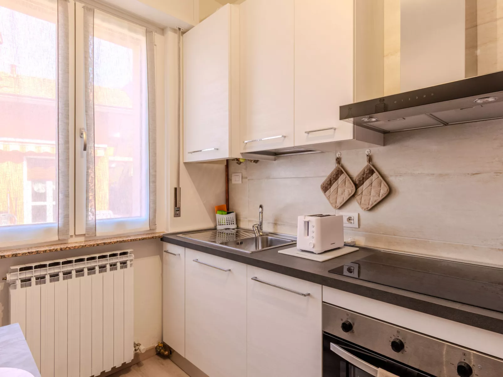 La Finestra su Bellagio - Binnen