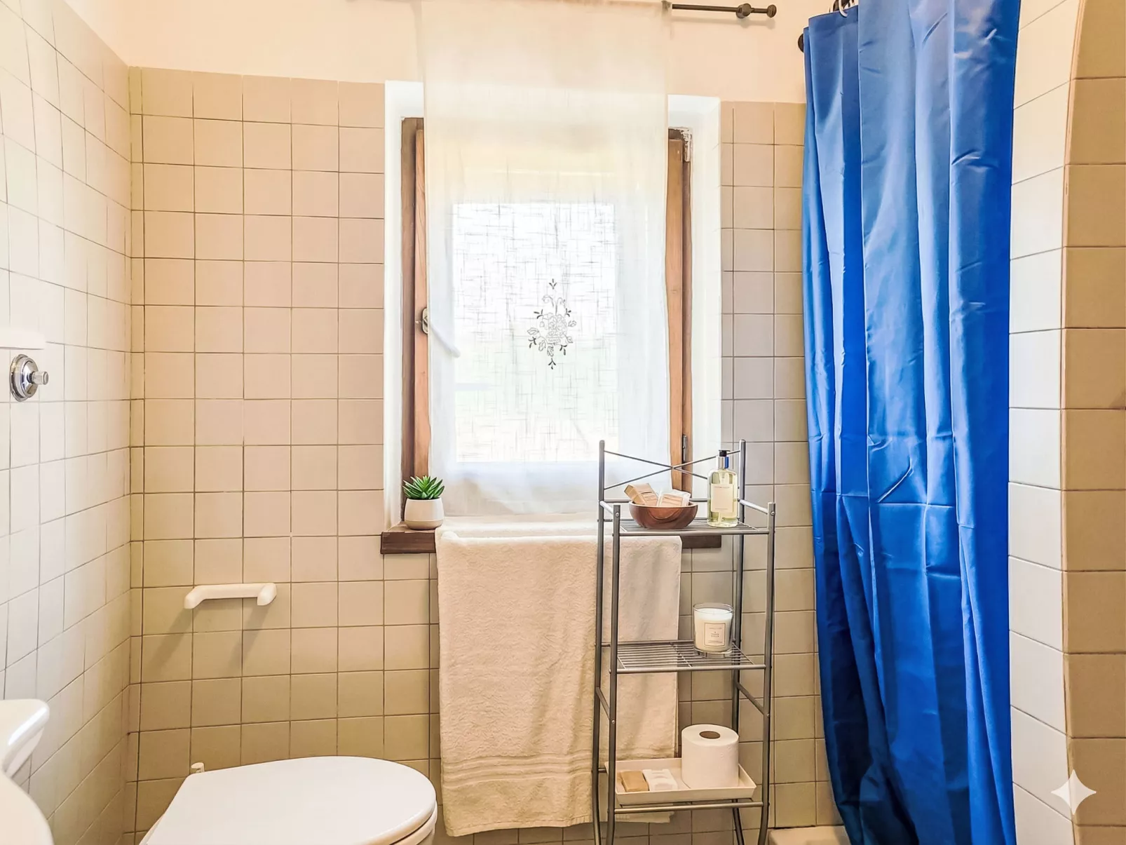 Velia's House - Binnen