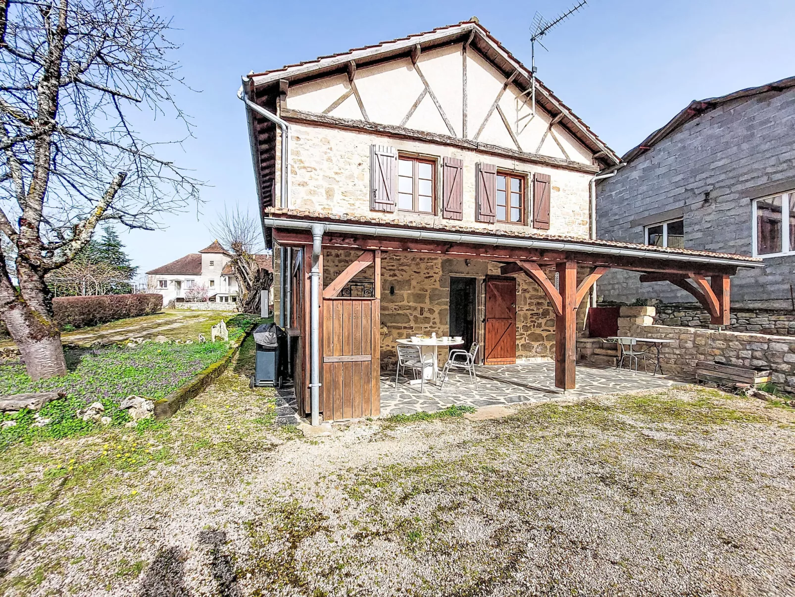 Gite de la chapelle - Buiten