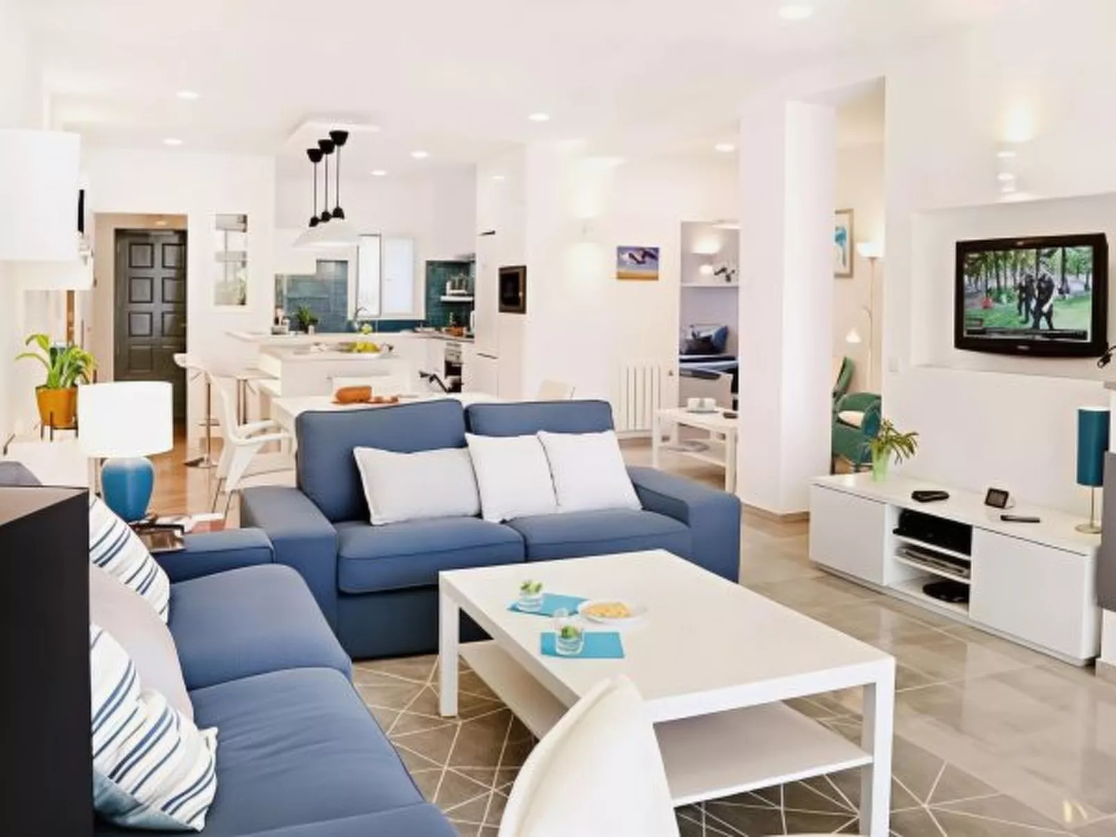 Casa Albardeira at Meia Praia - Binnen