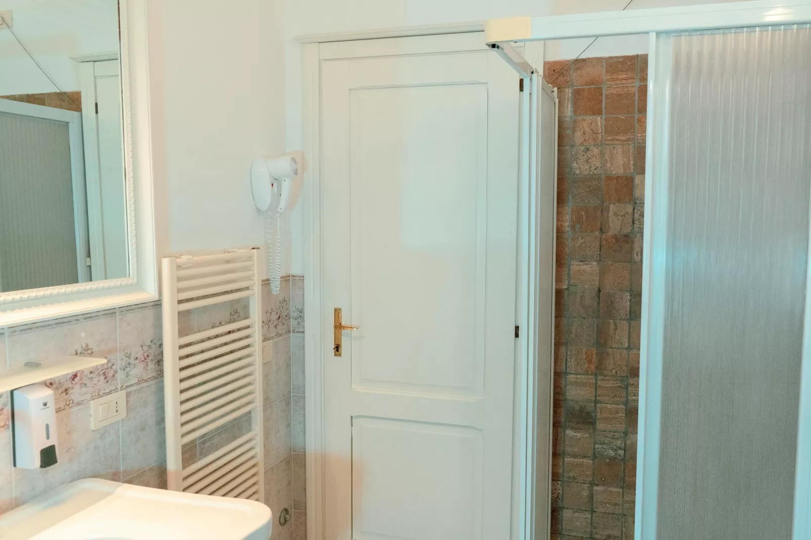 Assisi C5 - 2 pax - Badkamer