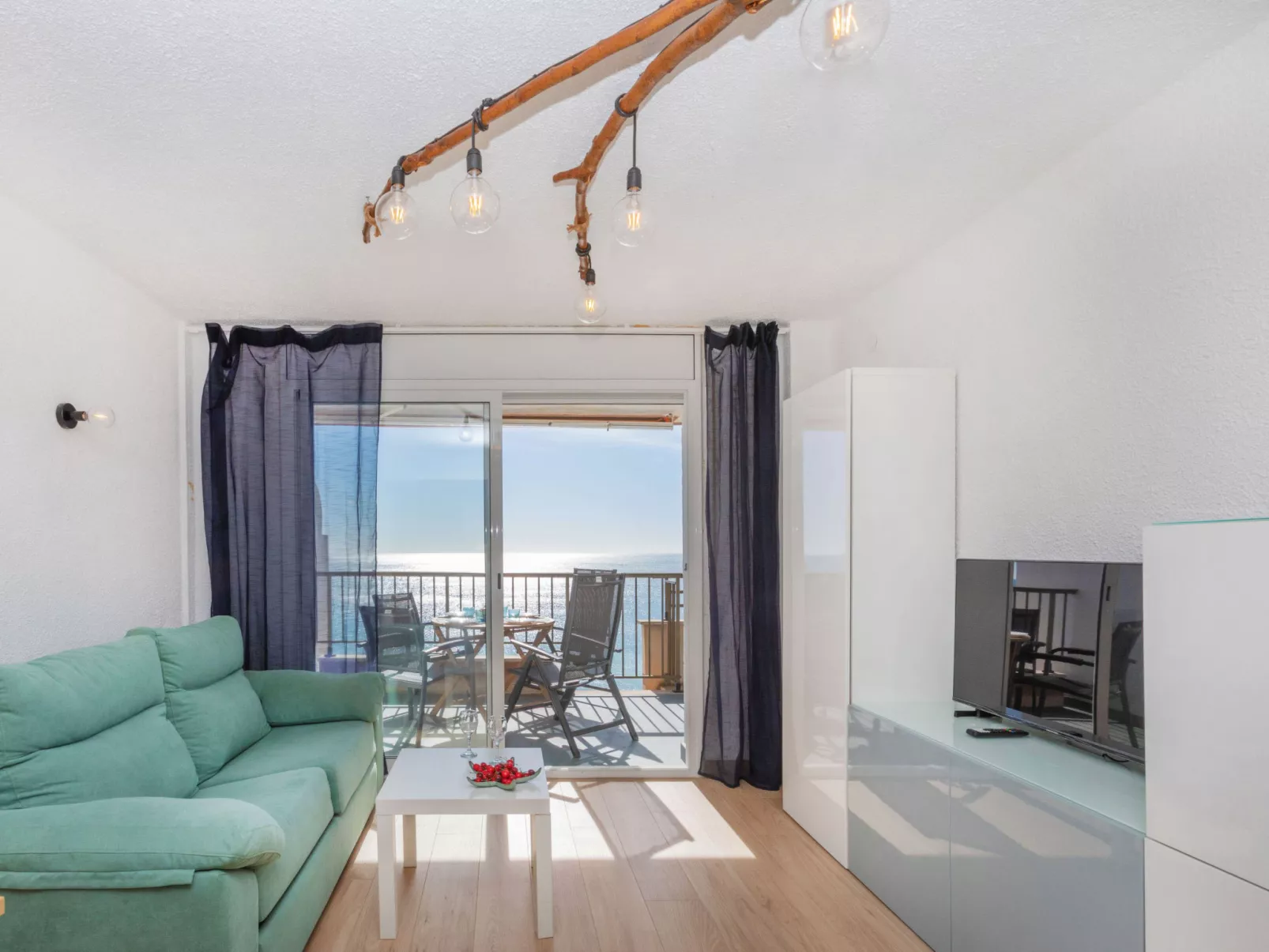 Miami Palace II - Binnen