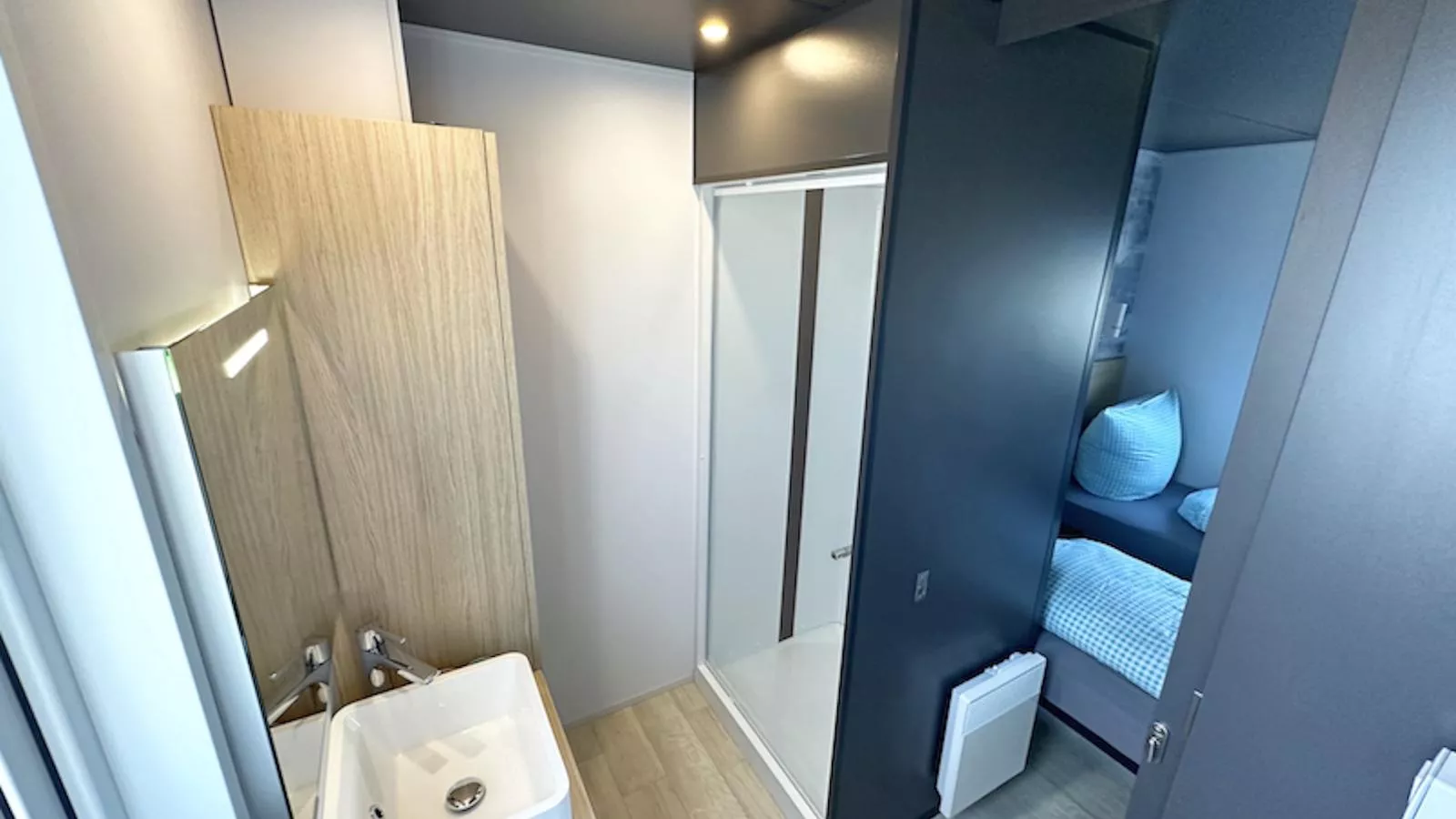 Feriendorf Seeblick - Tiny Nr 1 - Badkamer