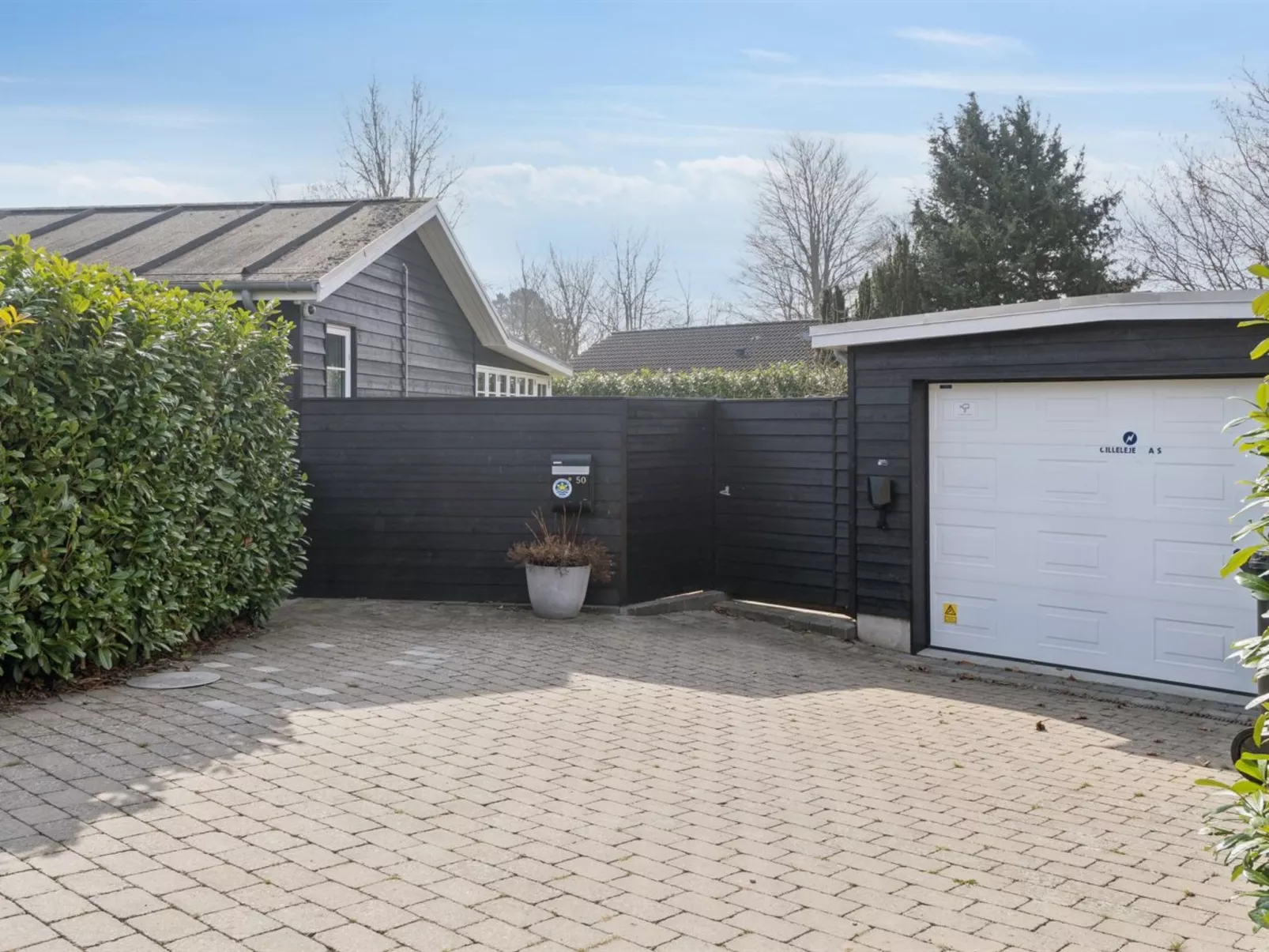 "Sighvat" - 225m from the sea - Buiten