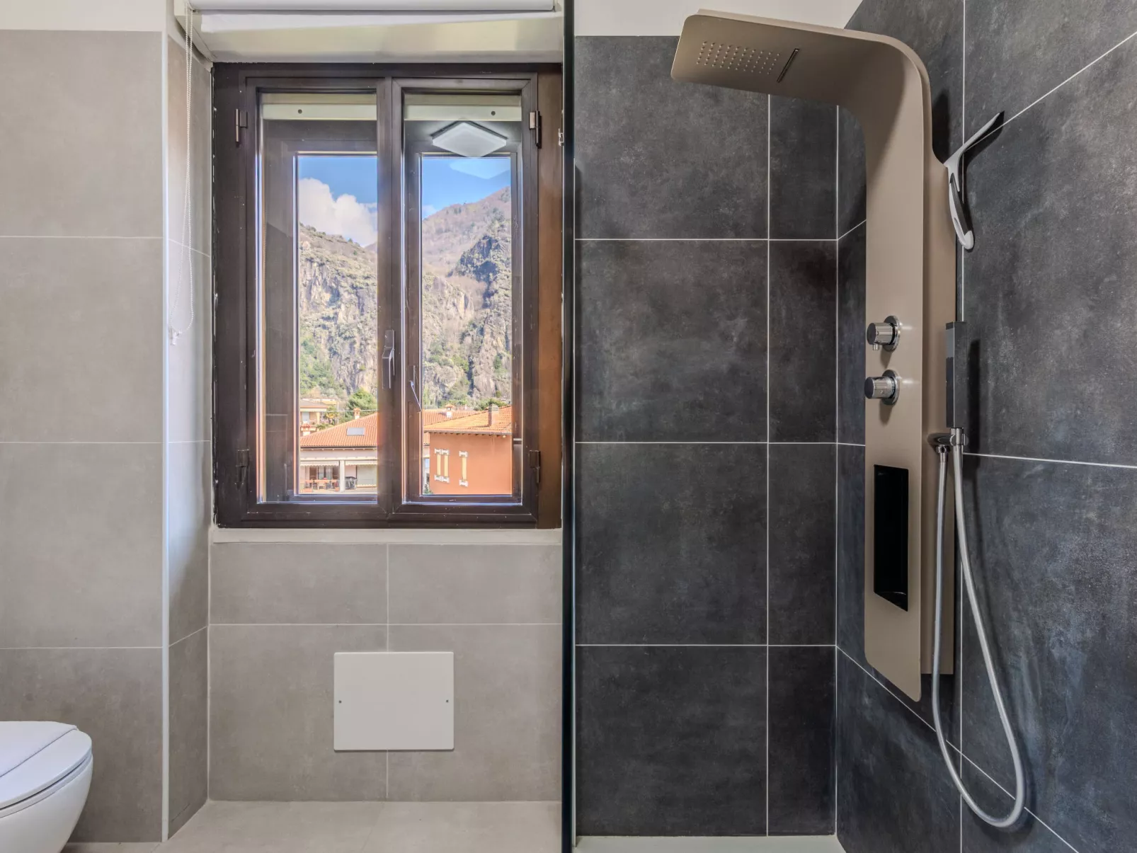 Como Lake Blu & Green - Binnen