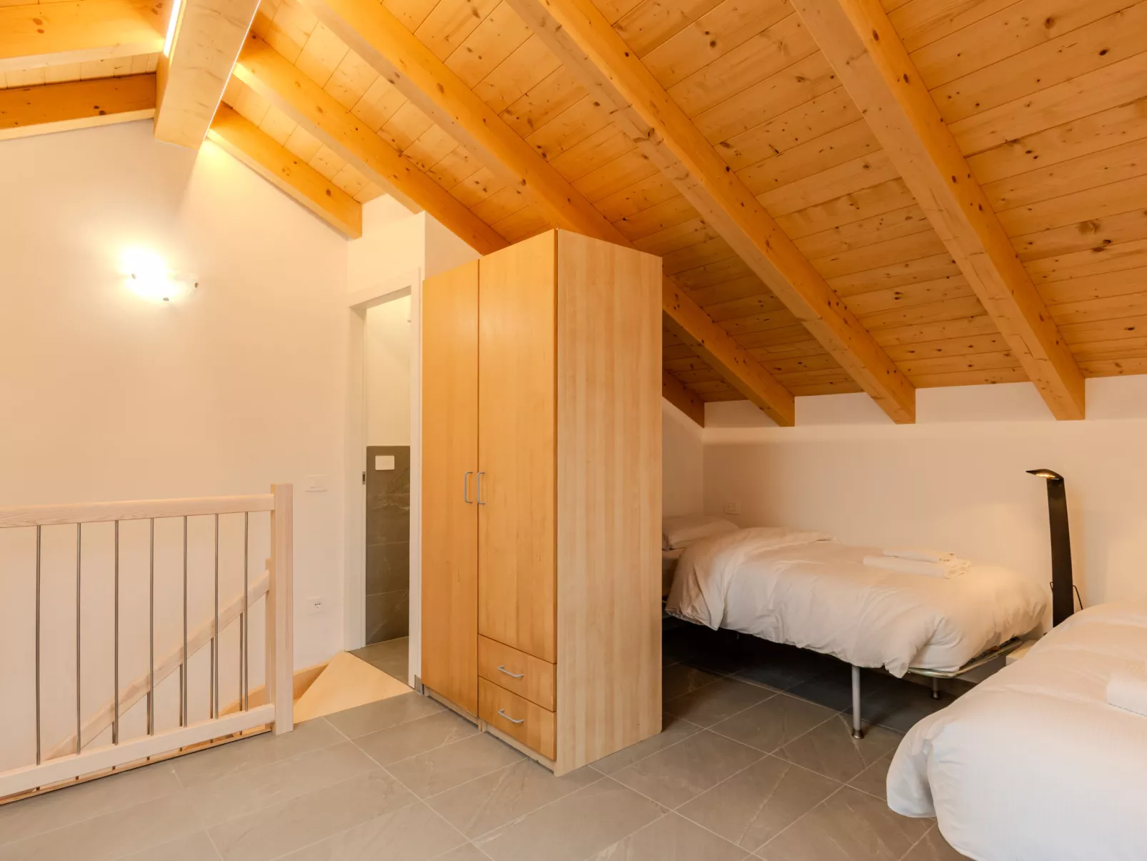 Alture e Riflessi - Binnen