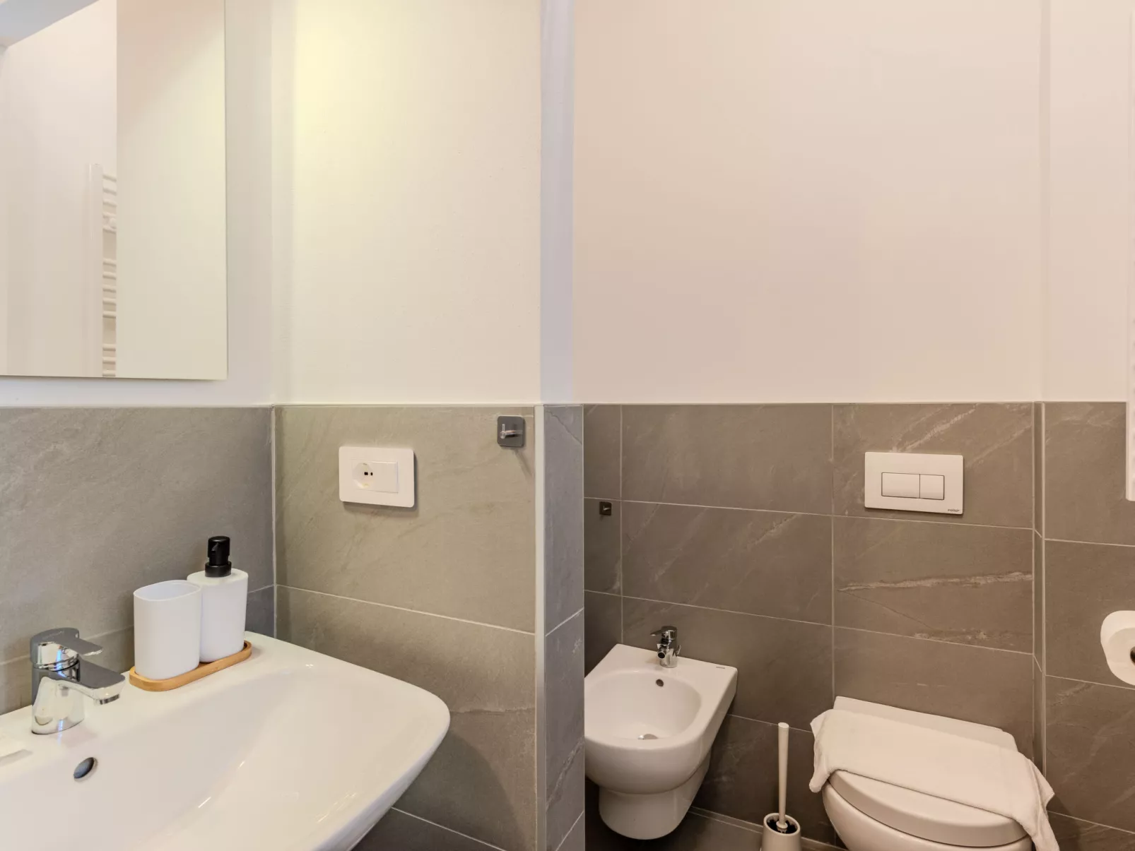 Alture e Riflessi - Binnen