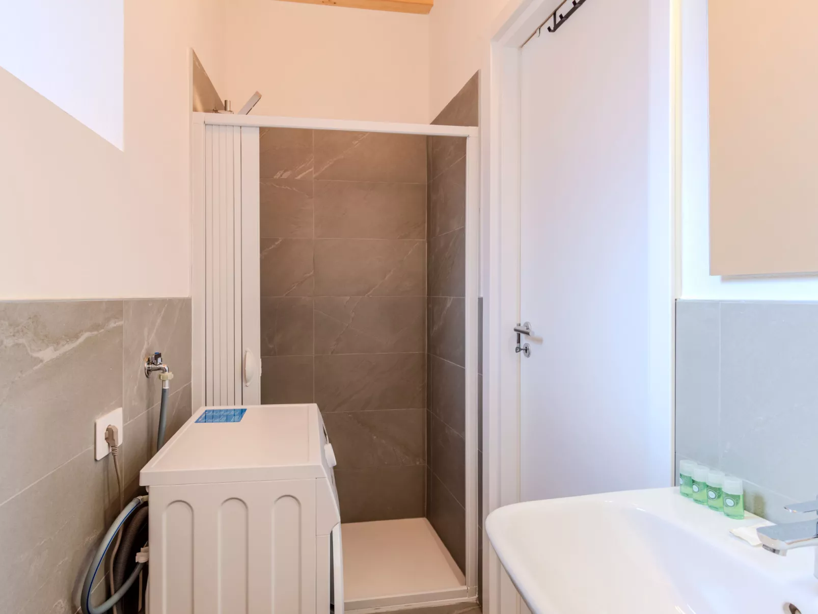 Alture e Riflessi - Binnen