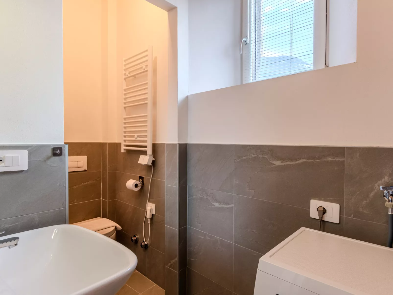 Alture e Riflessi - Binnen