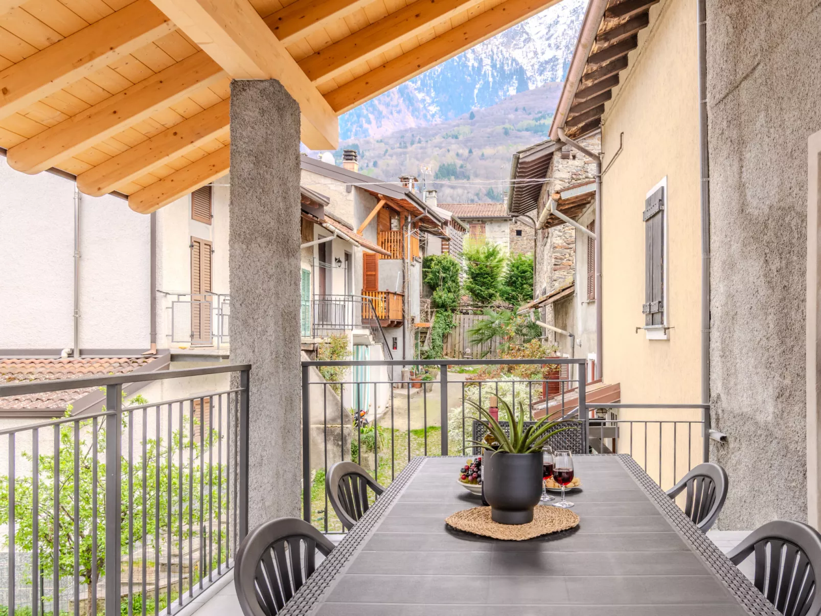 Alture e Riflessi - Buiten