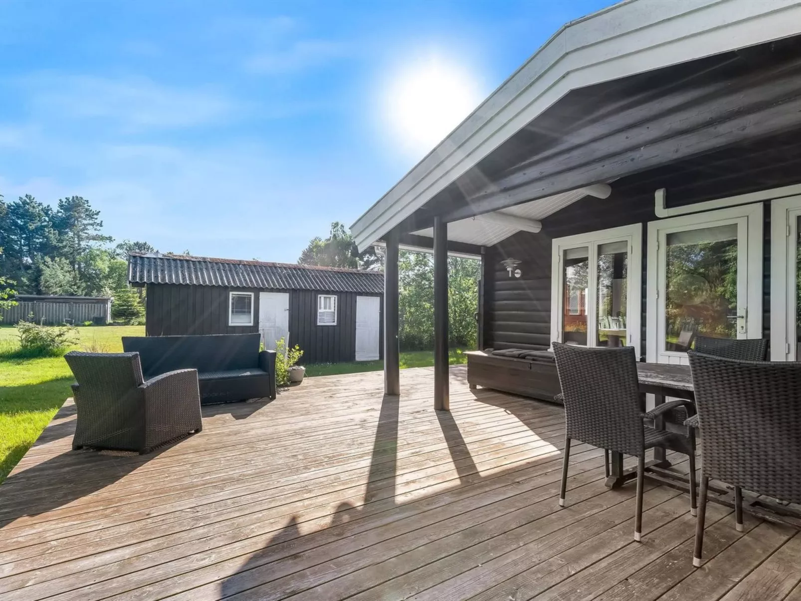 "Bengta" - 500m from the sea - Buiten