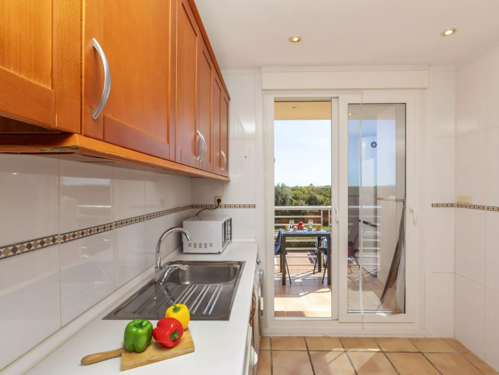 Montero Golf V - Binnen