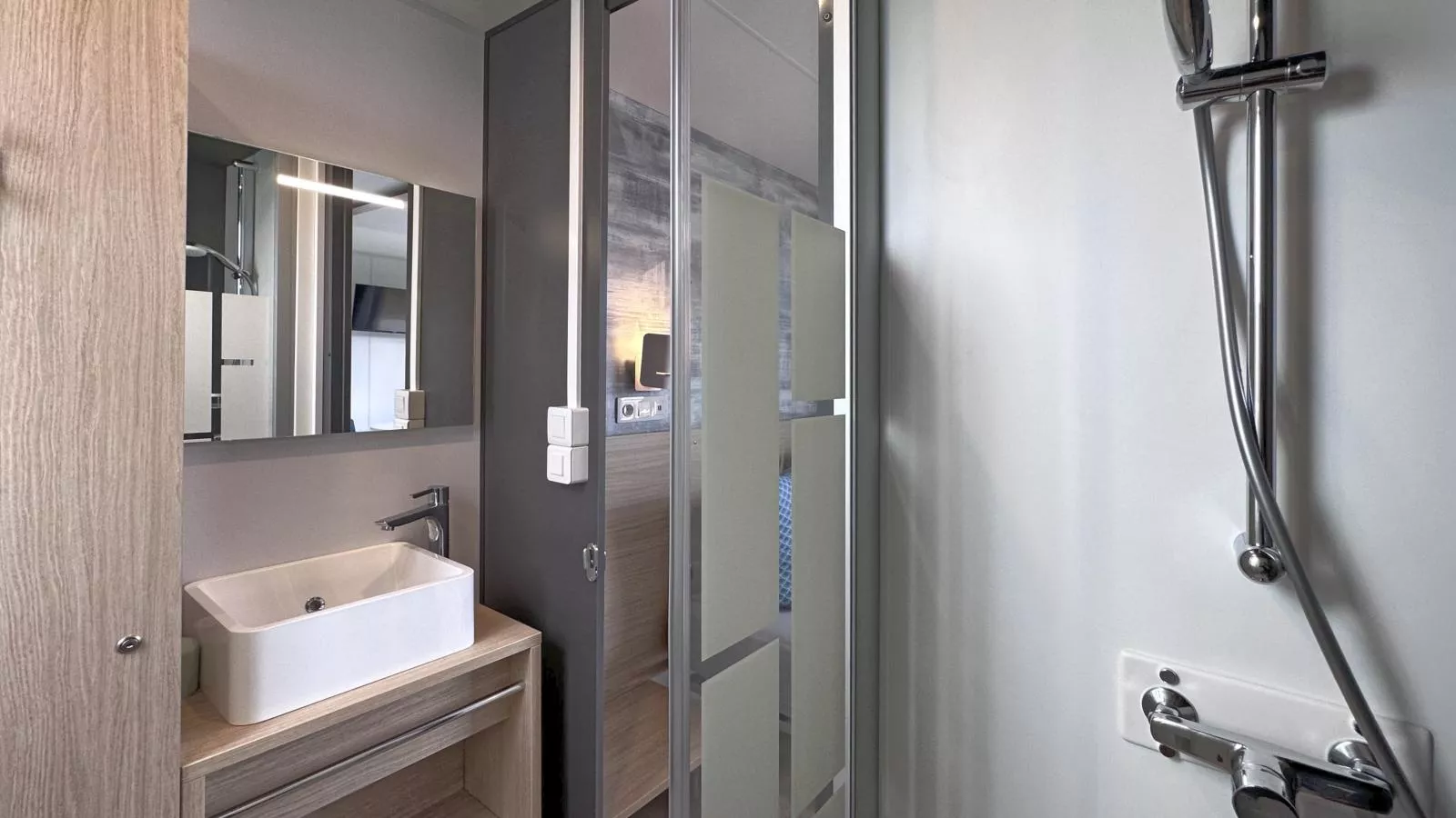 Feriendorf Seeblick - Tiny Nr 11 - Badkamer