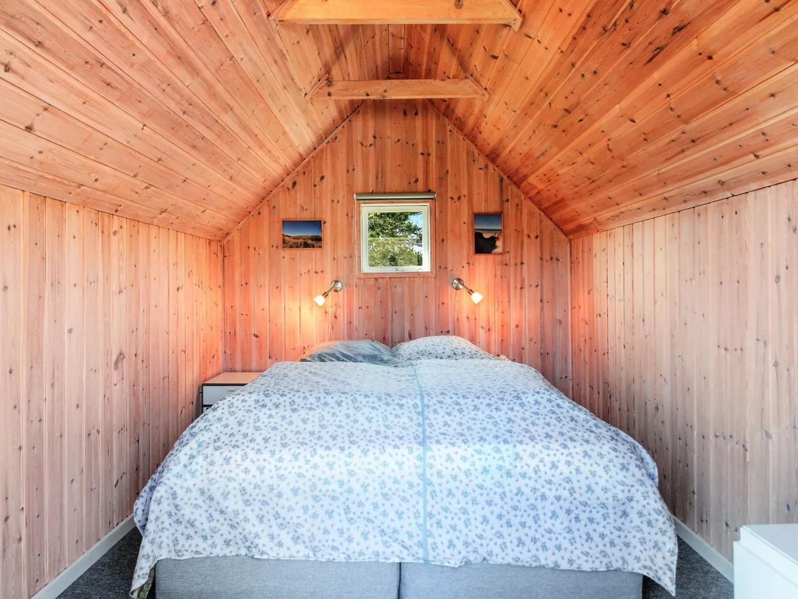 "Ansine" - 1.2km from the sea - Binnen