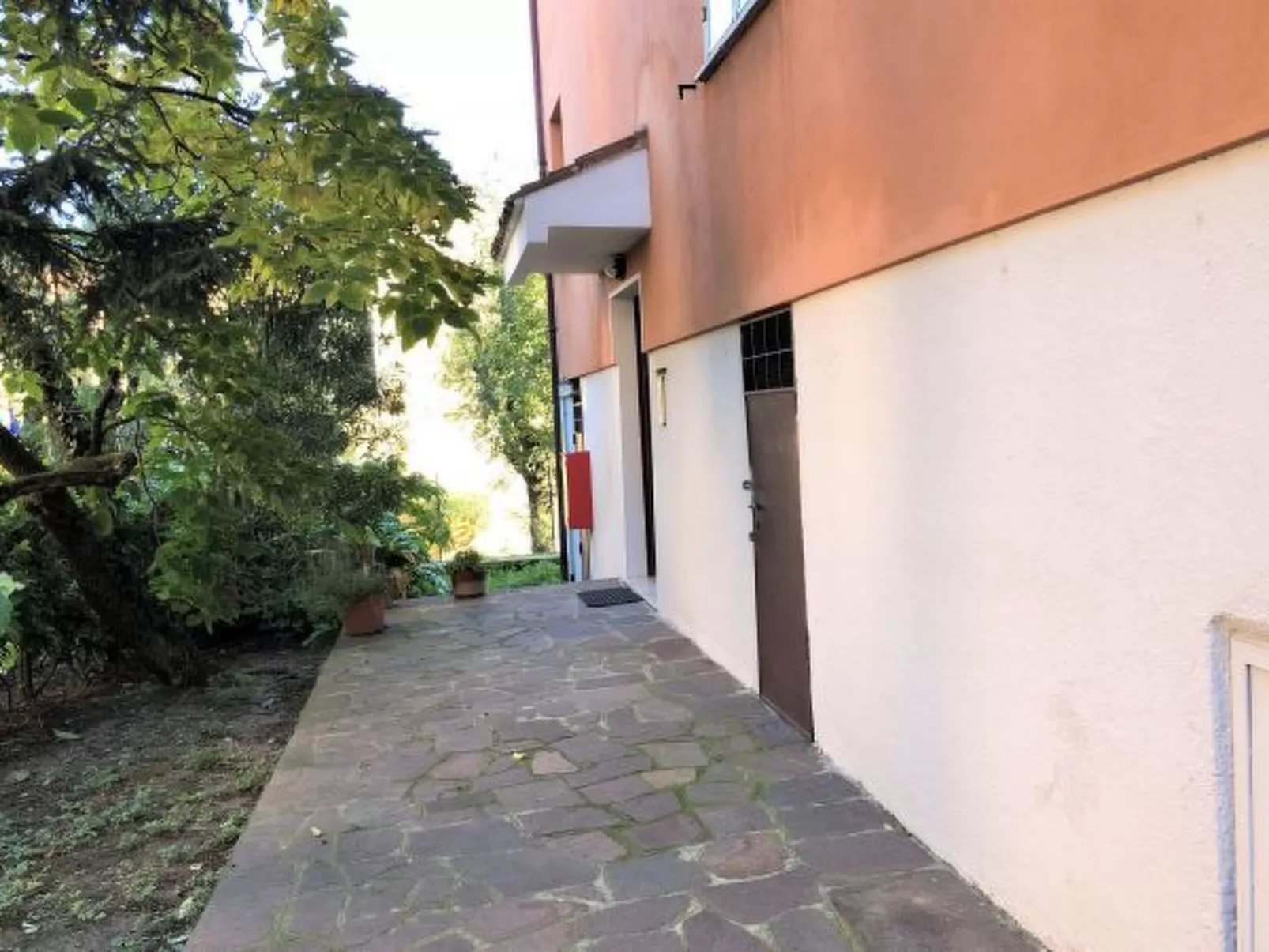 Desenzanoloft Smile on the Lake - Image-tags.info