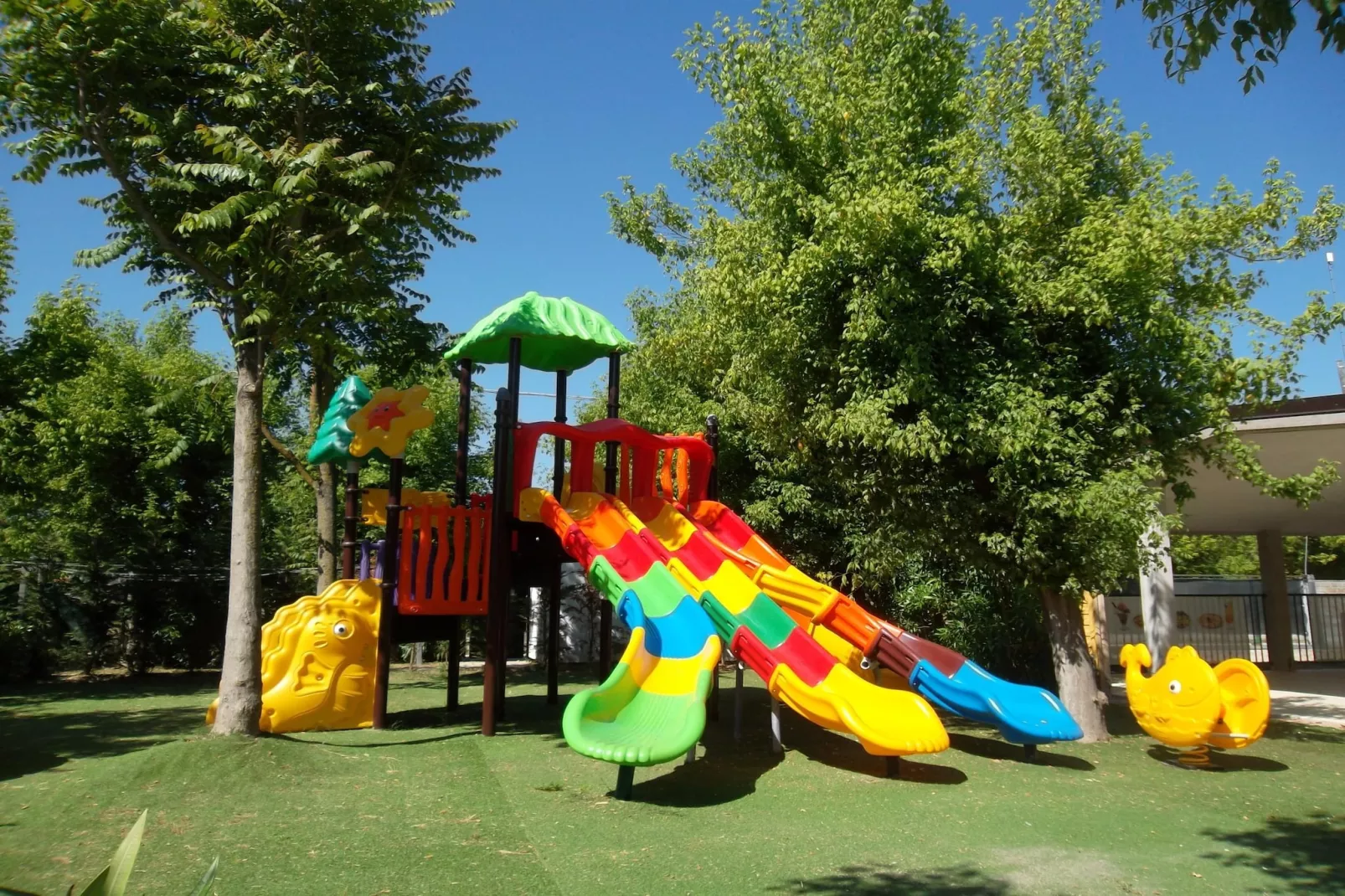 Stork Family Collection - LODGE SUPERIOR DOG max cap 4 pax - Parkfaciliteiten