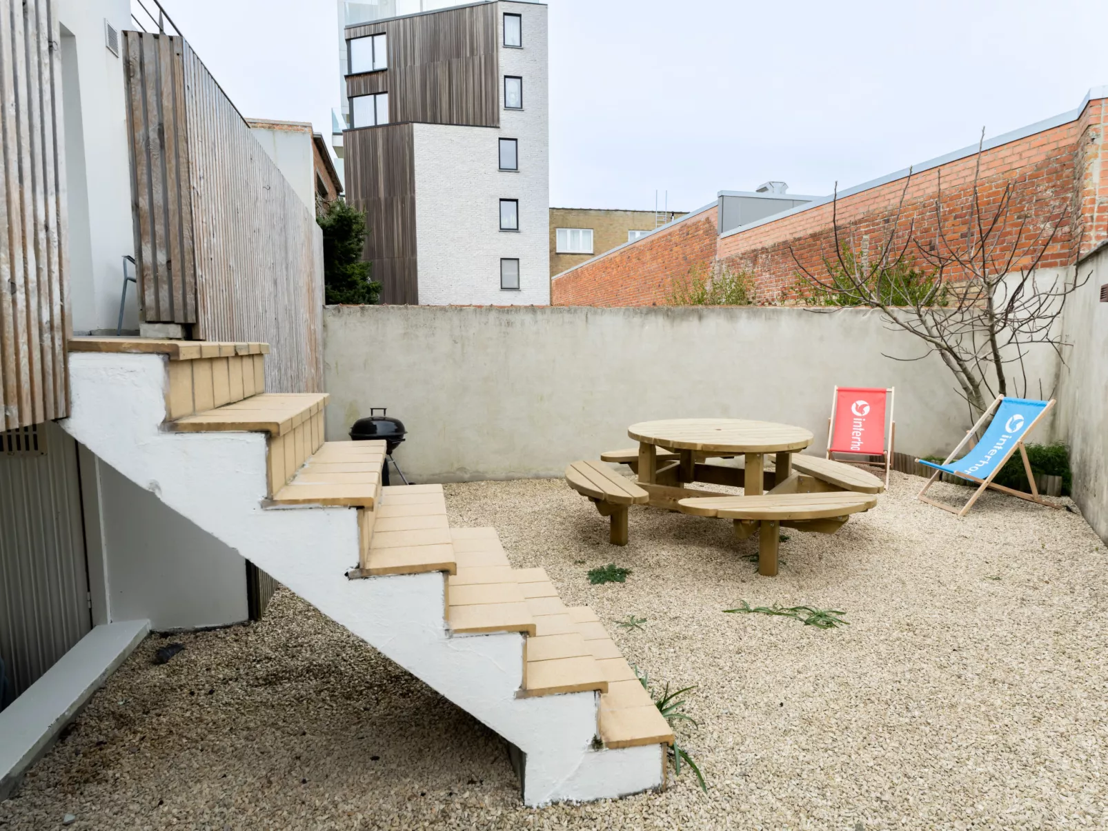 Wanderlust Belgium with parking - Buiten