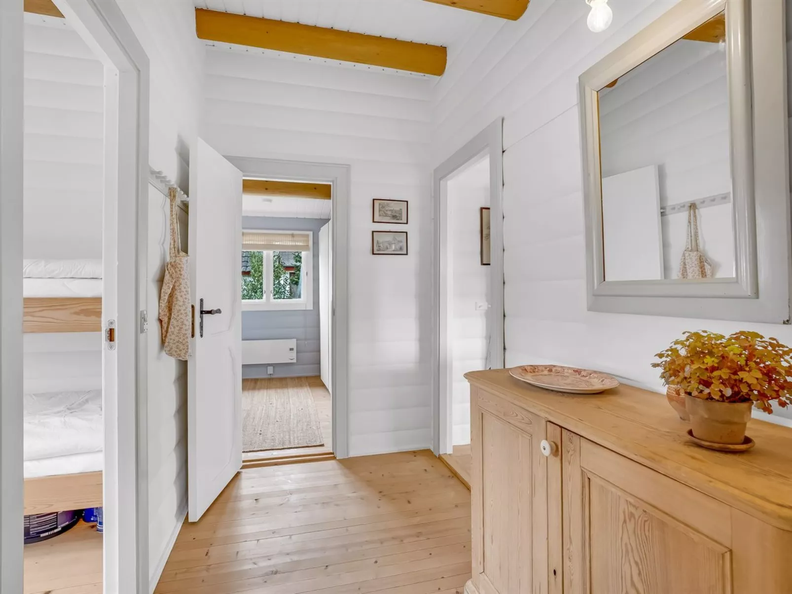 "Bengta" - 500m from the sea - Binnen