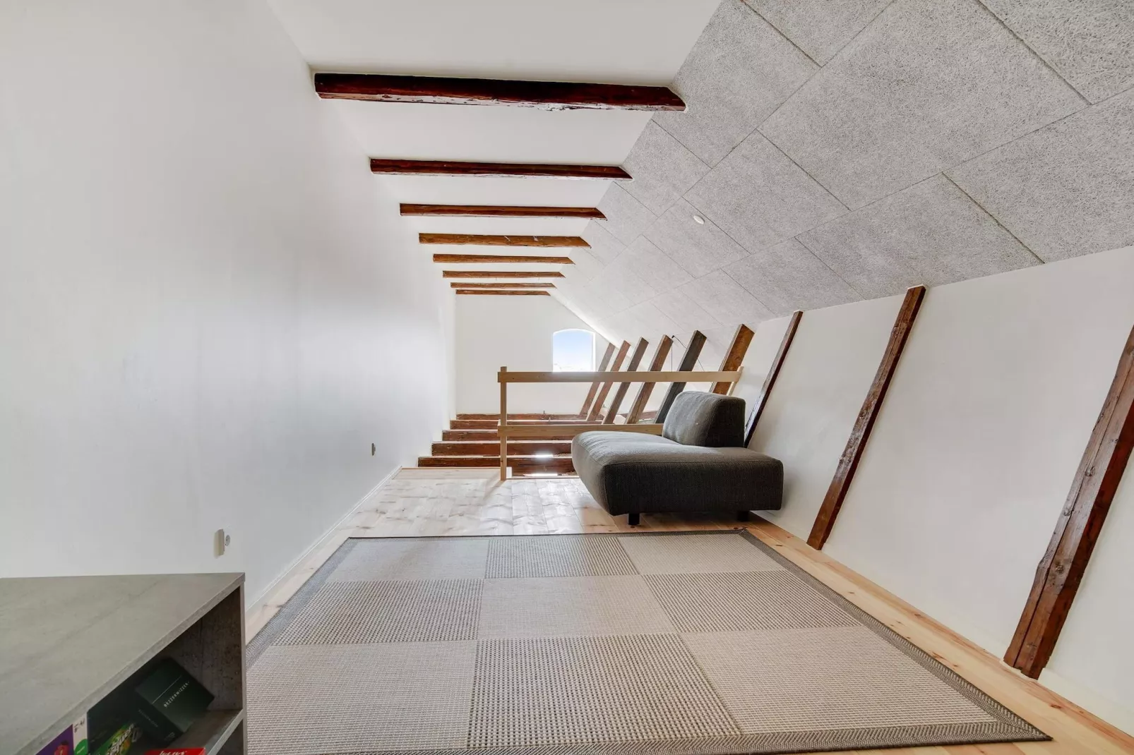 Loft over twee verdiepingen met groot terras - Binnen