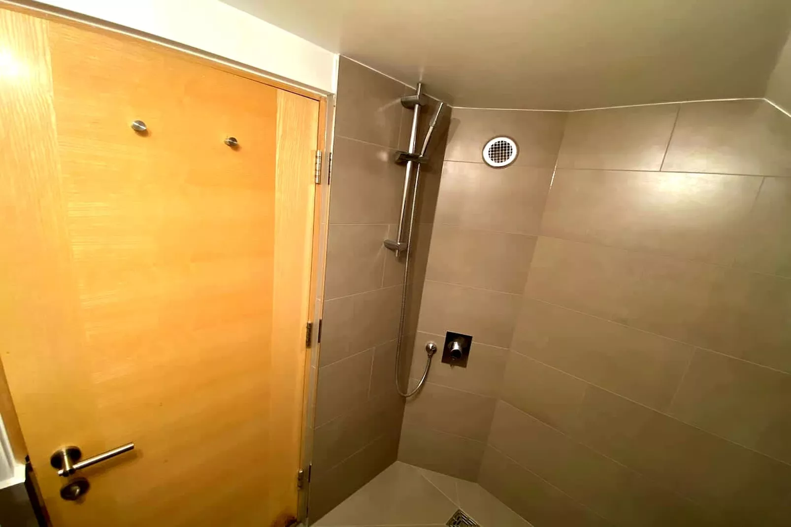 Garden Flat - Badkamer