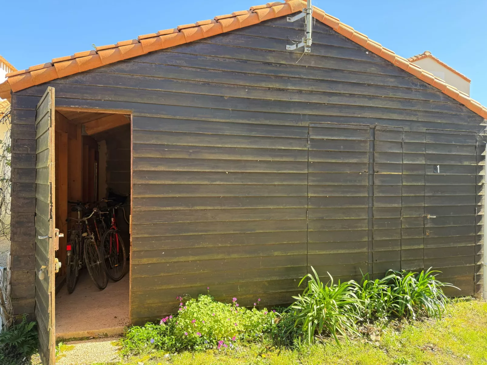 Maison de charme Les Yuccas - Buiten