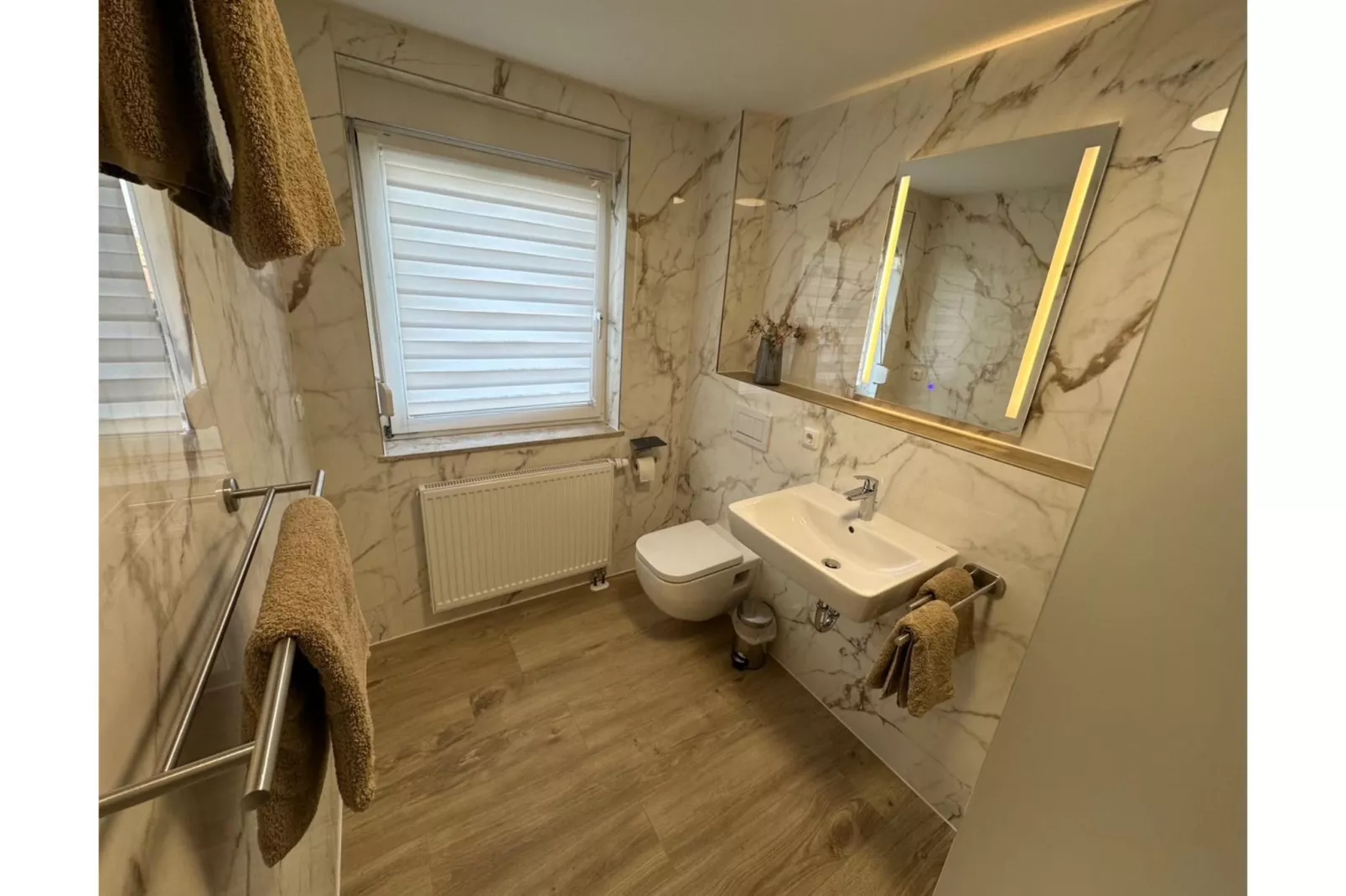 Ferienwohnung Elstra - Badkamer