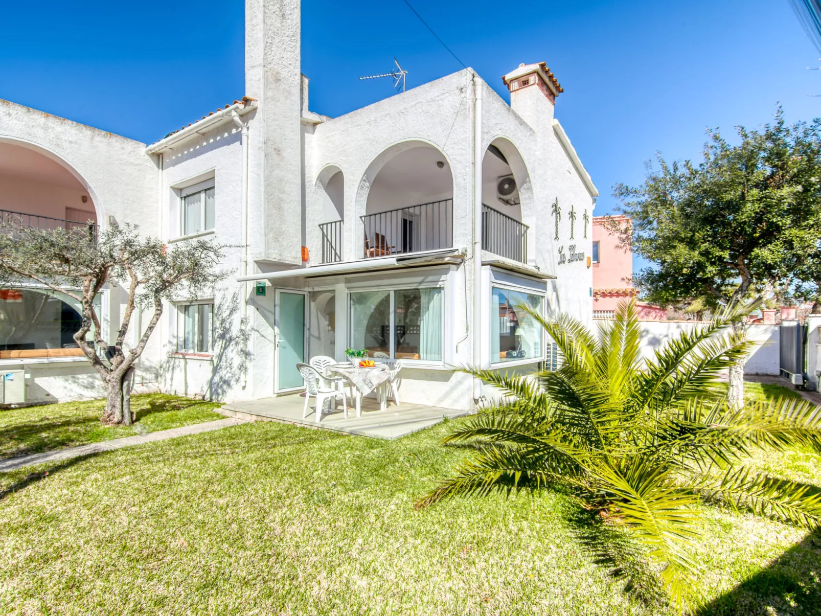 Las Palmeras - Buiten