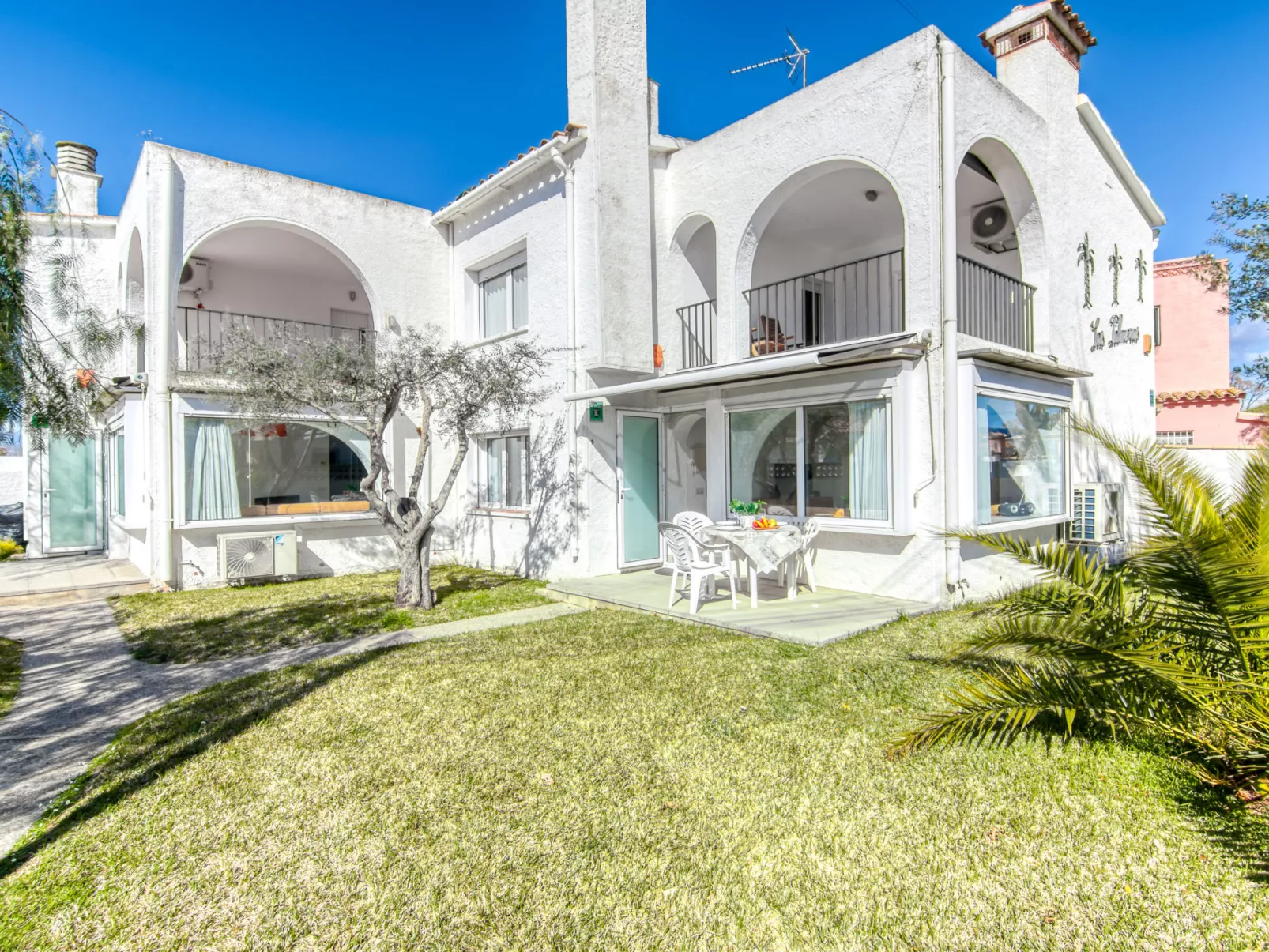 Las Palmeras - Buiten