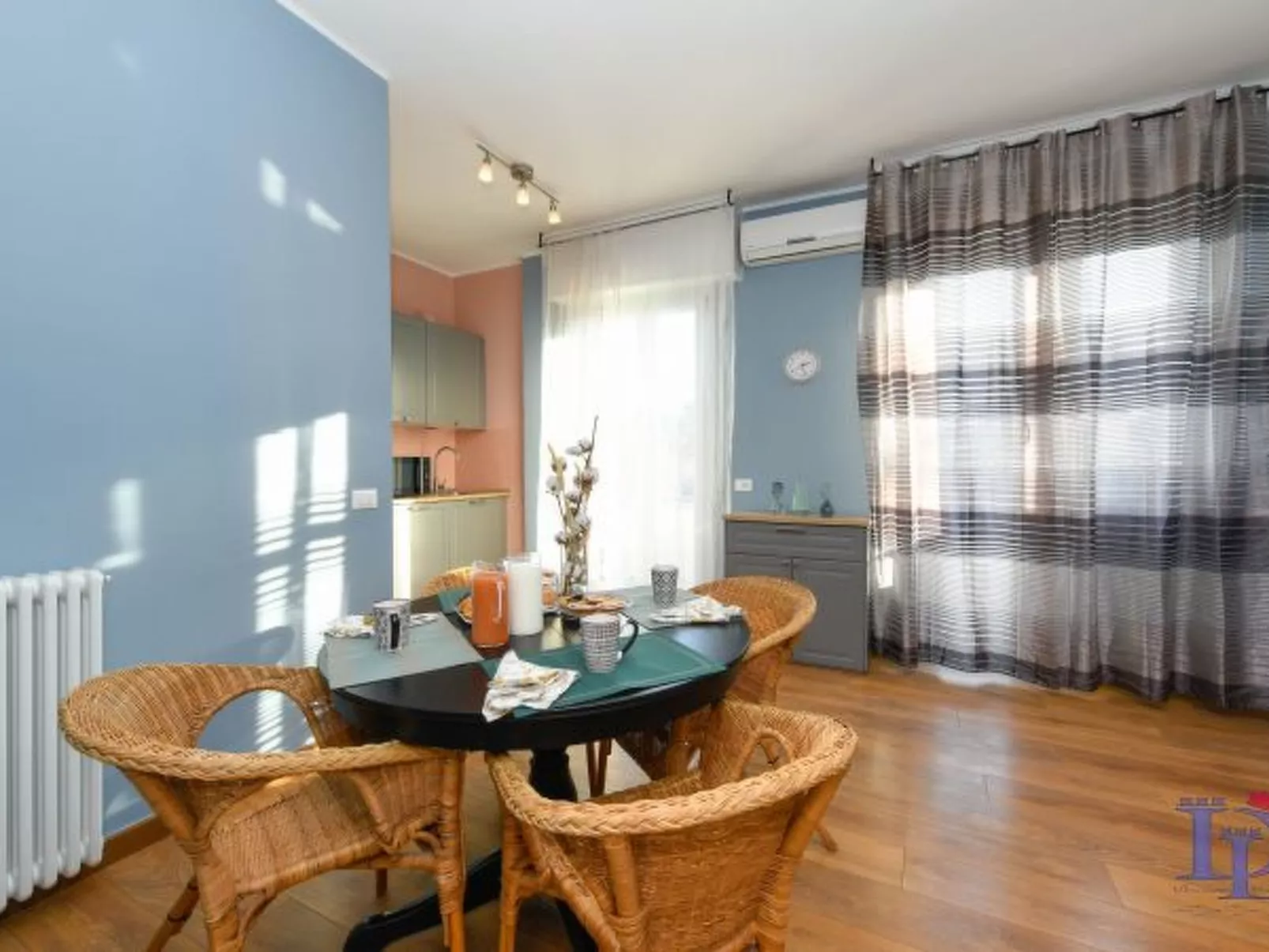 Desenzanoloft Smile on the Lake - Image-tags.info