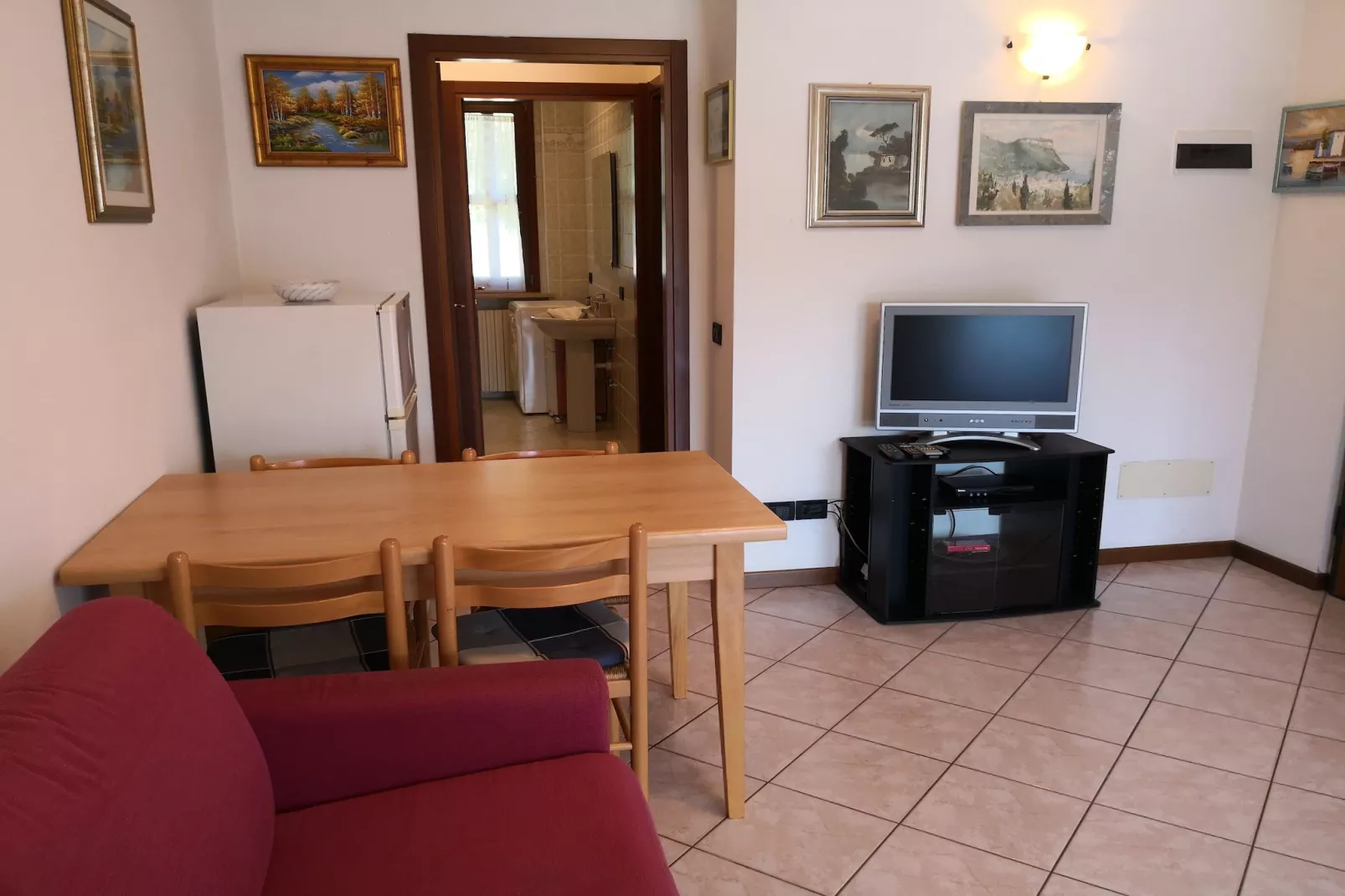 Casara Elle Otto